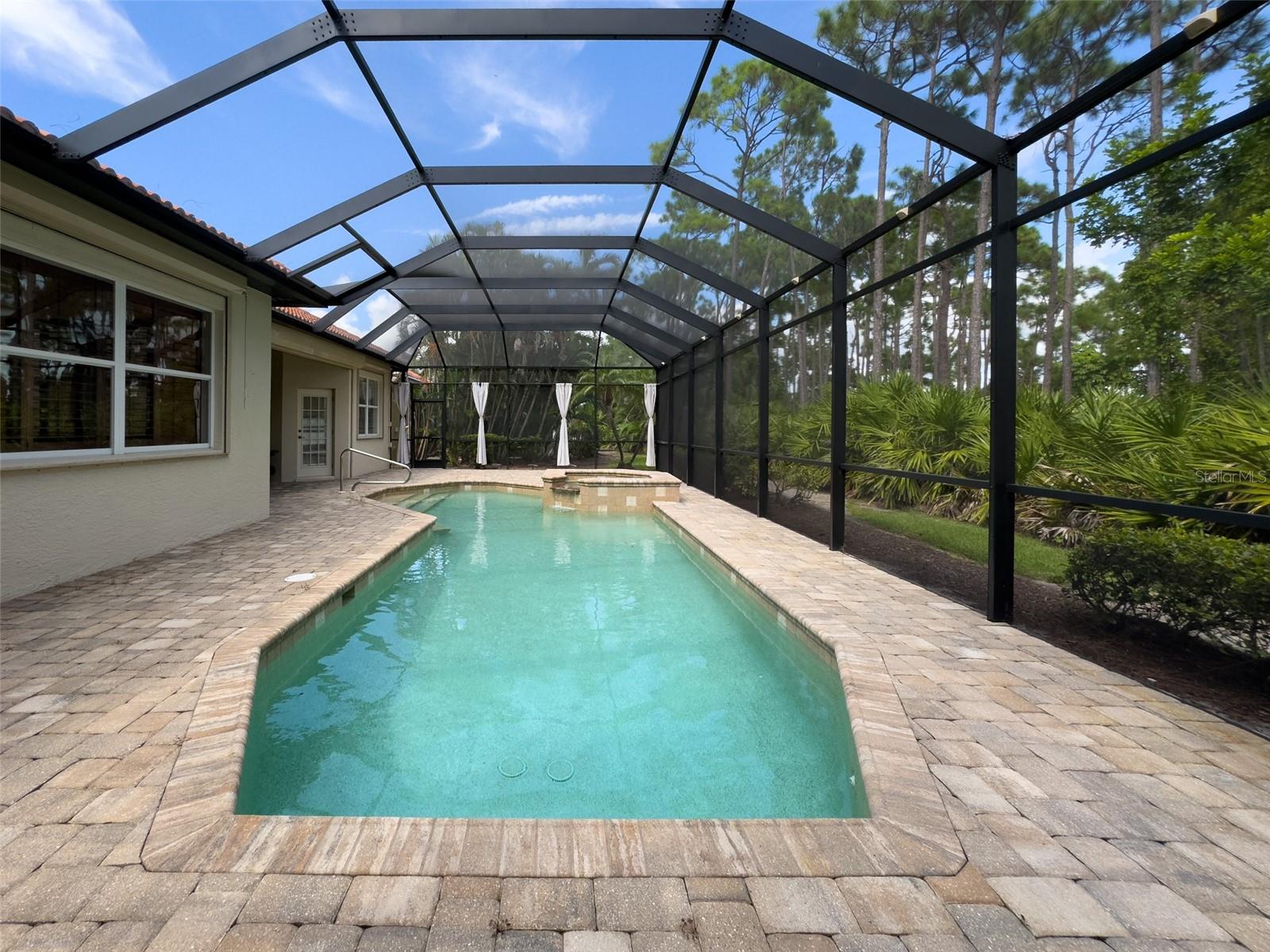 Image 19 of 63 For 4030 Cobia Estates Drive