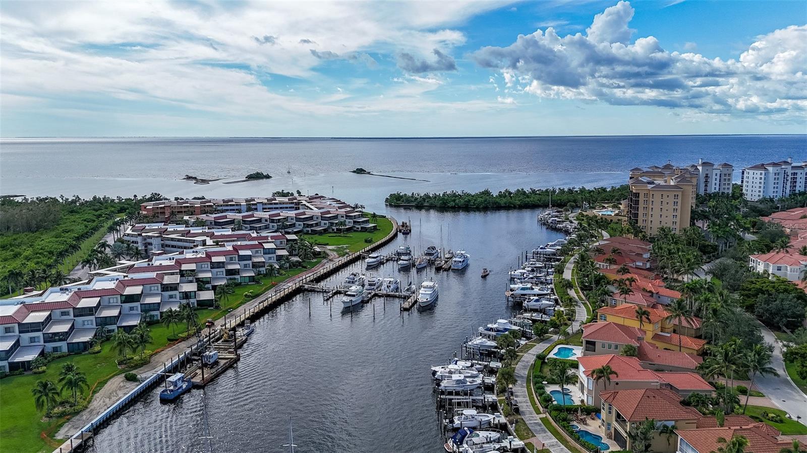 Image 29 of 63 For 4030 Cobia Estates Drive