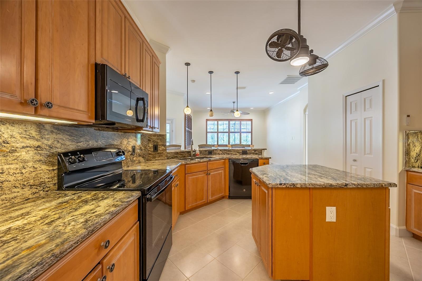 Image 43 of 63 For 4030 Cobia Estates Drive