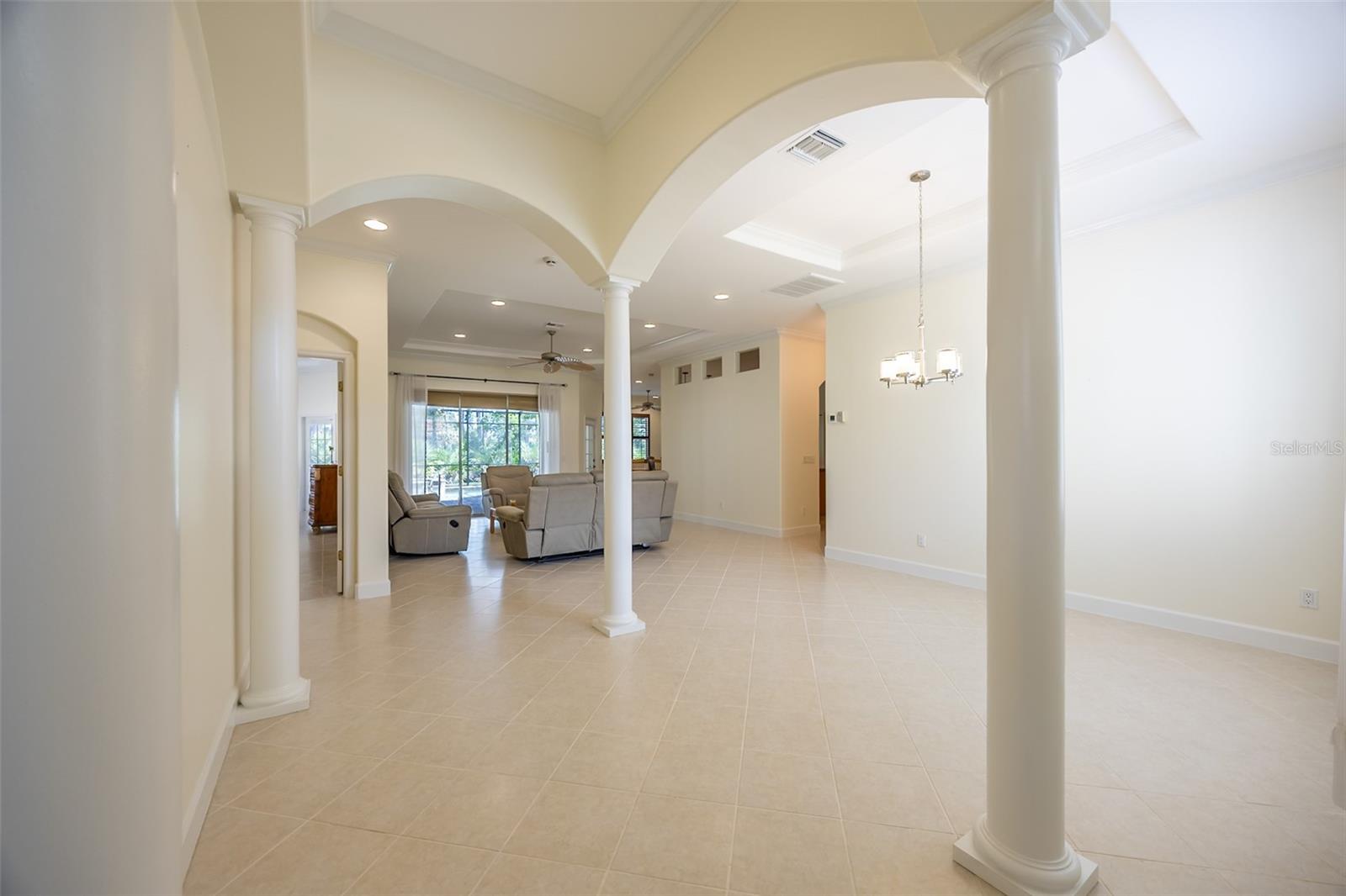 Image 5 of 63 For 4030 Cobia Estates Drive