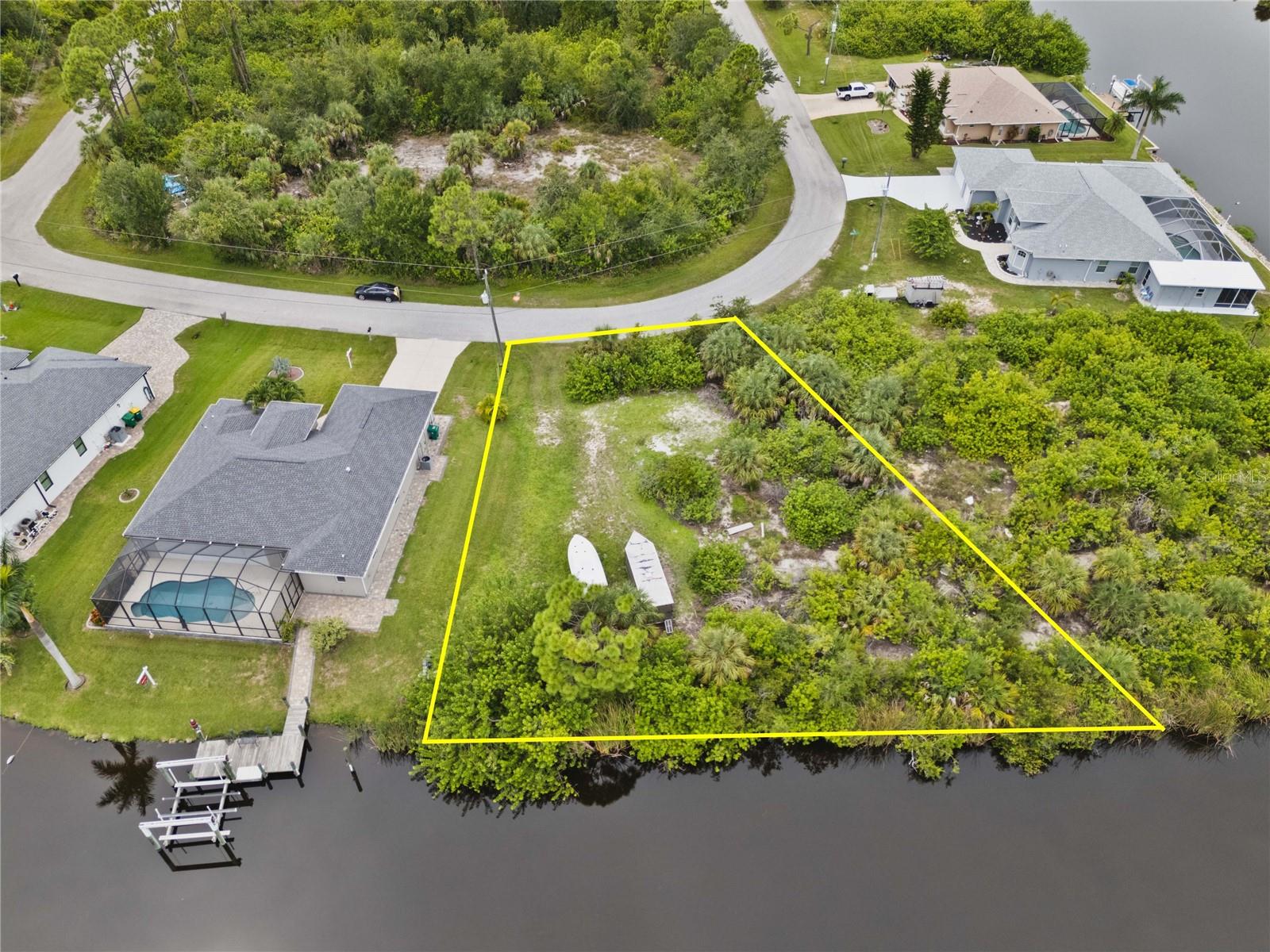 Details for 8050 Santa Cruz Drive, PORT CHARLOTTE, FL 33981