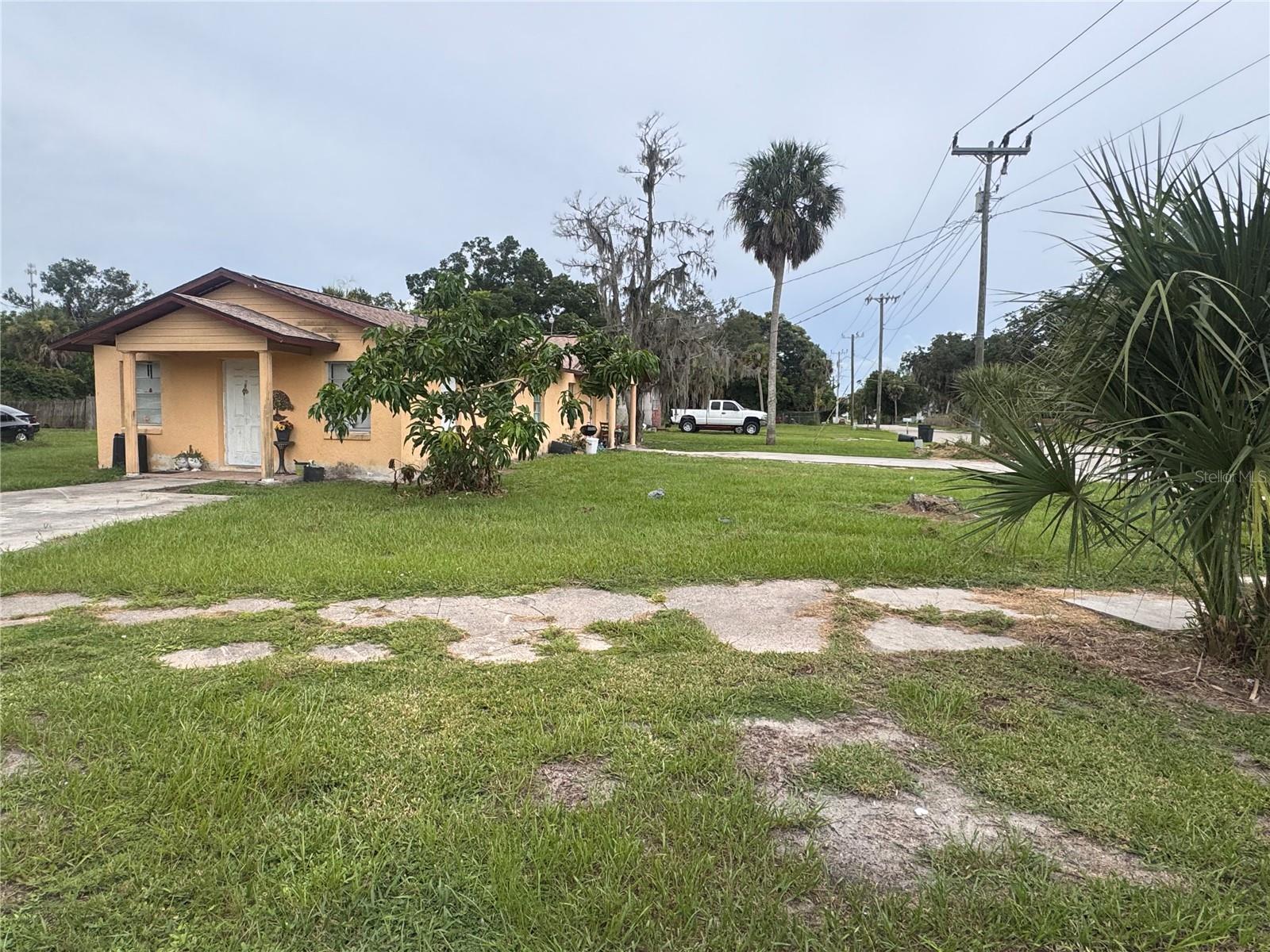 Image 4 of 6 For 221 Whidden Street