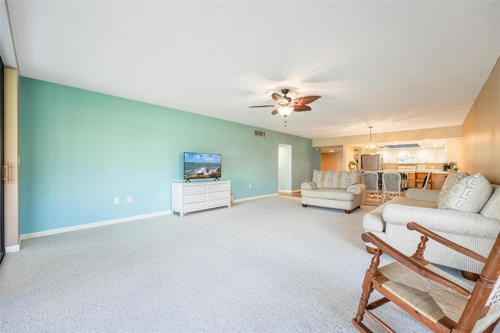 Image 10 of 55 For 3250 Southshore Drive 55a