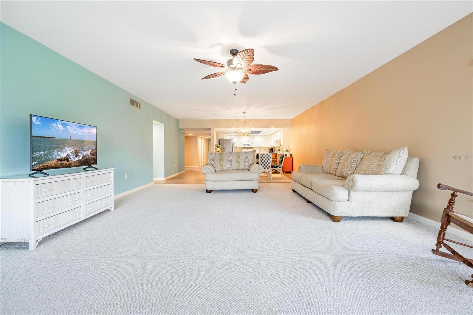 Image 11 of 55 For 3250 Southshore Drive 55a