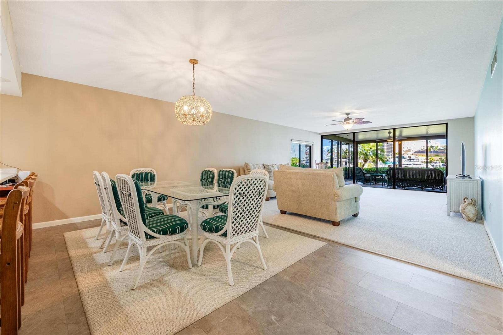 Image 12 of 55 For 3250 Southshore Drive 55a