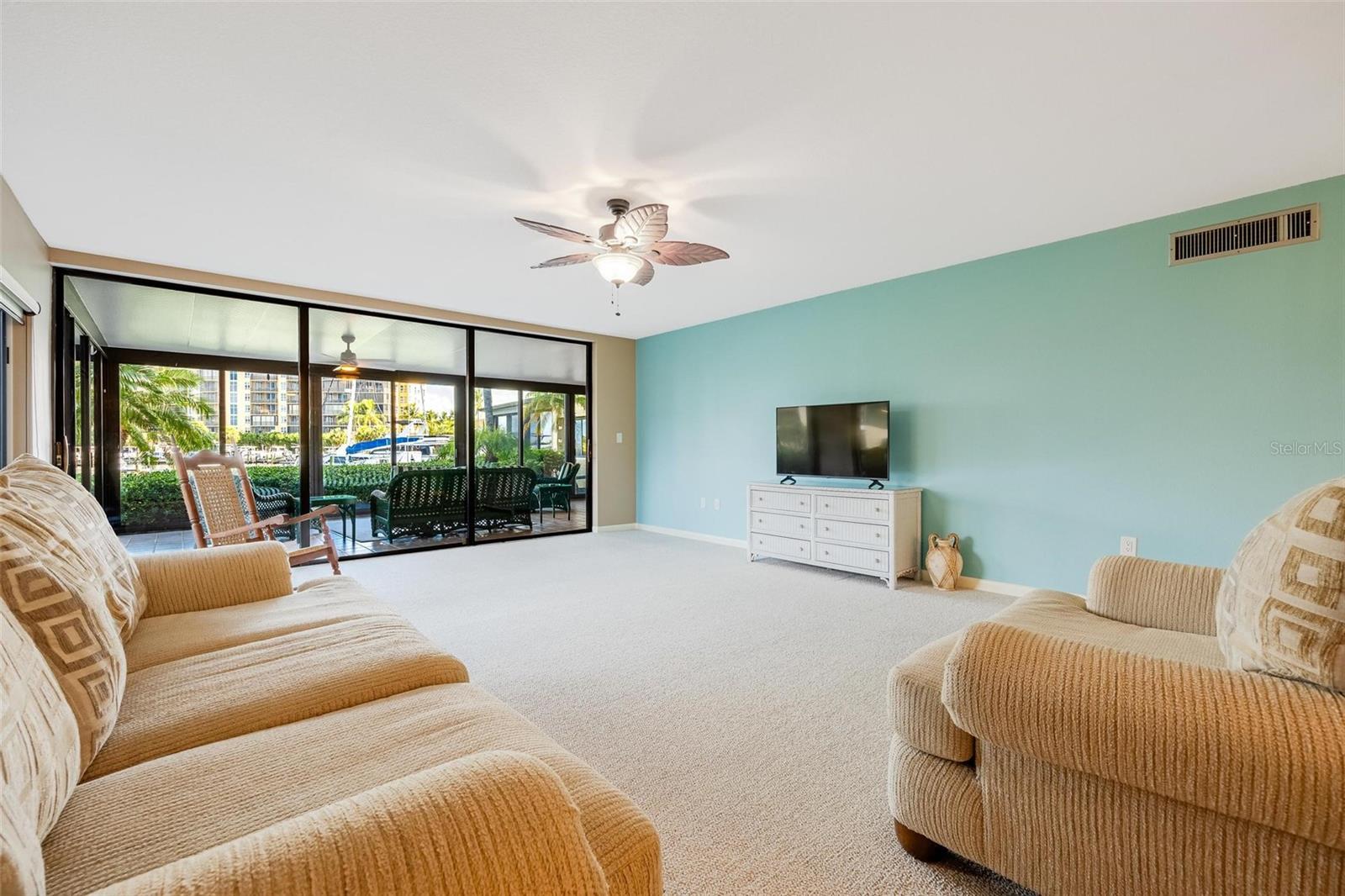Image 7 of 55 For 3250 Southshore Drive 55a