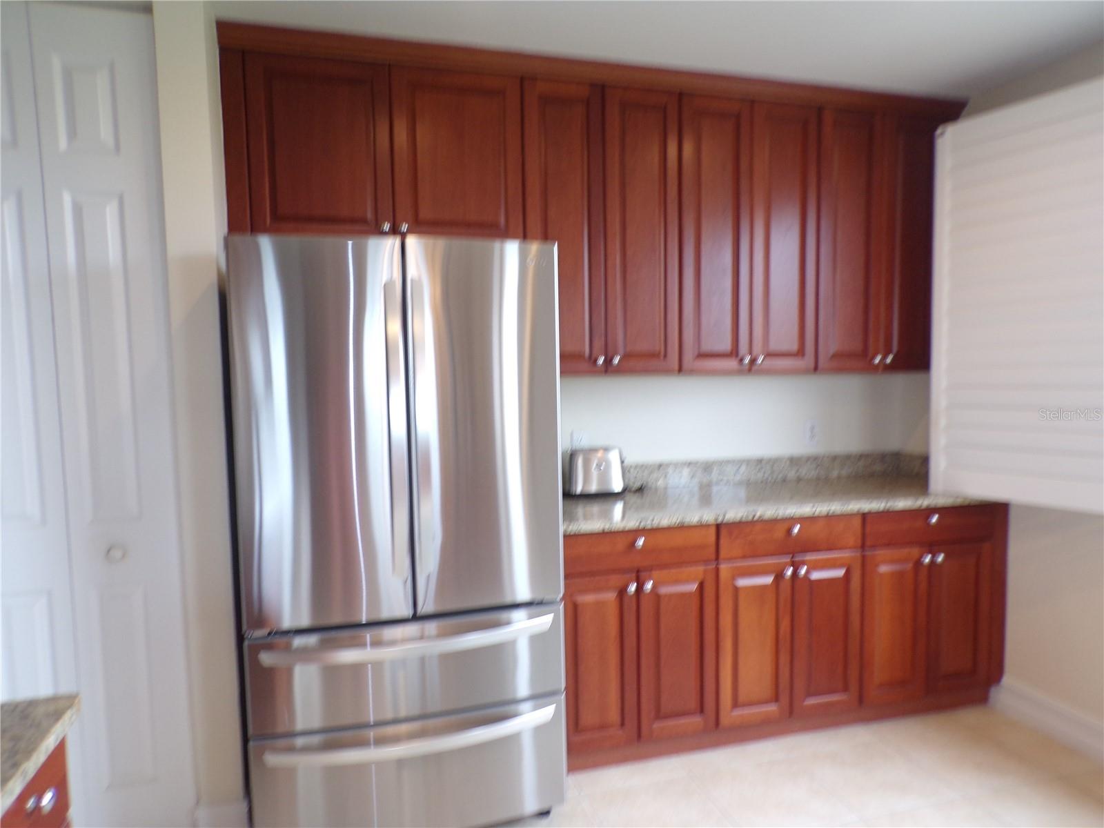 Image 18 of 77 For 88 Vivante Boulevard 402