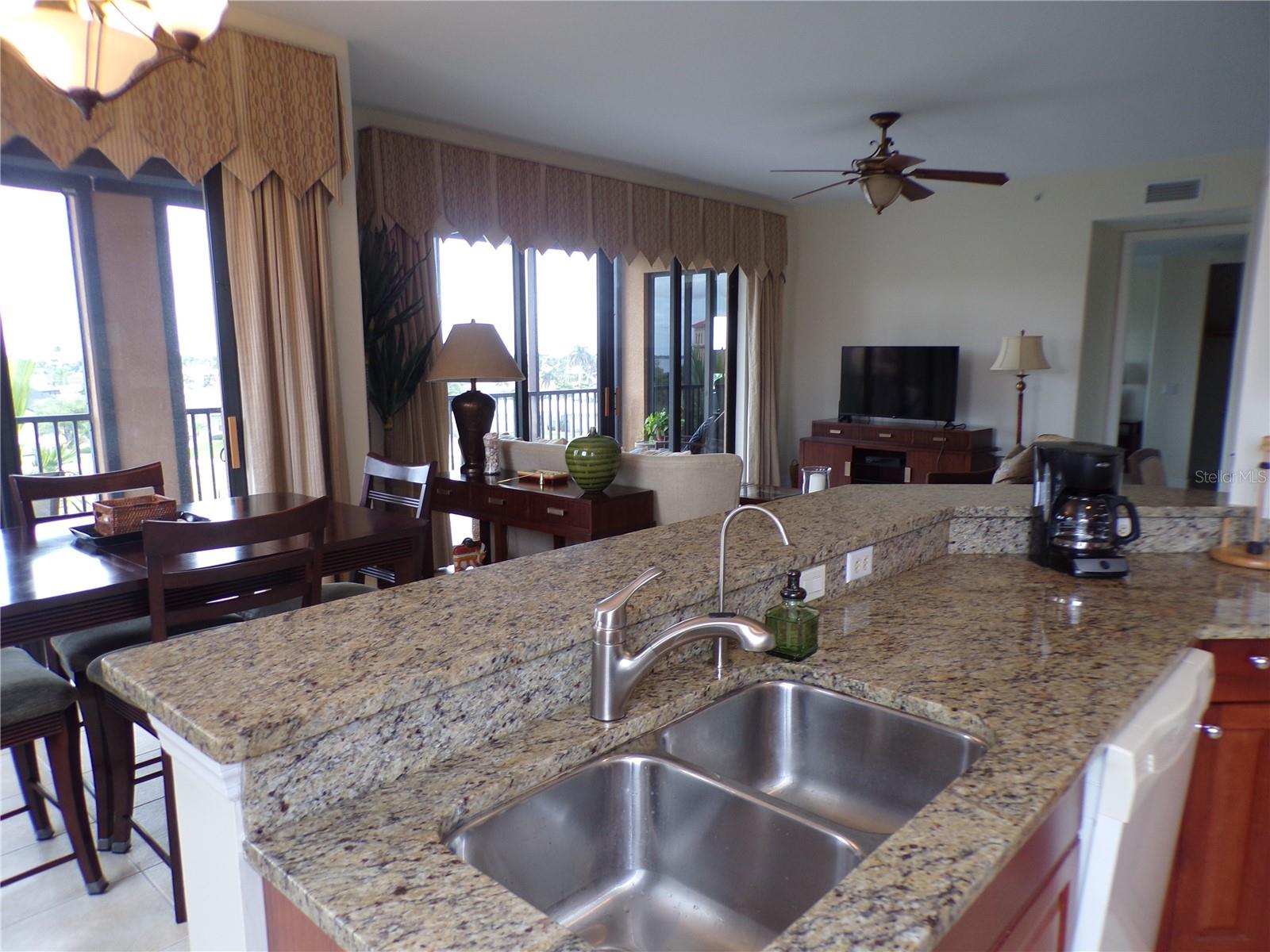 Image 20 of 77 For 88 Vivante Boulevard 402