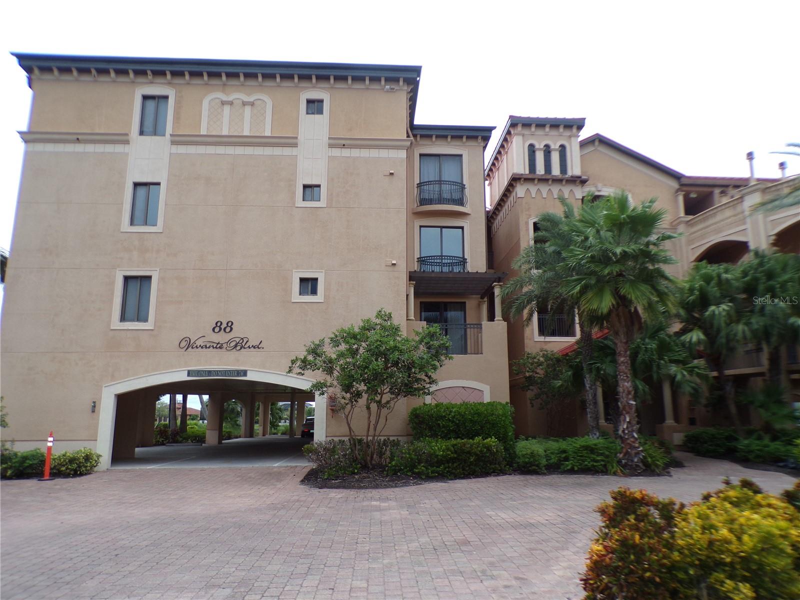 Image 33 of 77 For 88 Vivante Boulevard 402