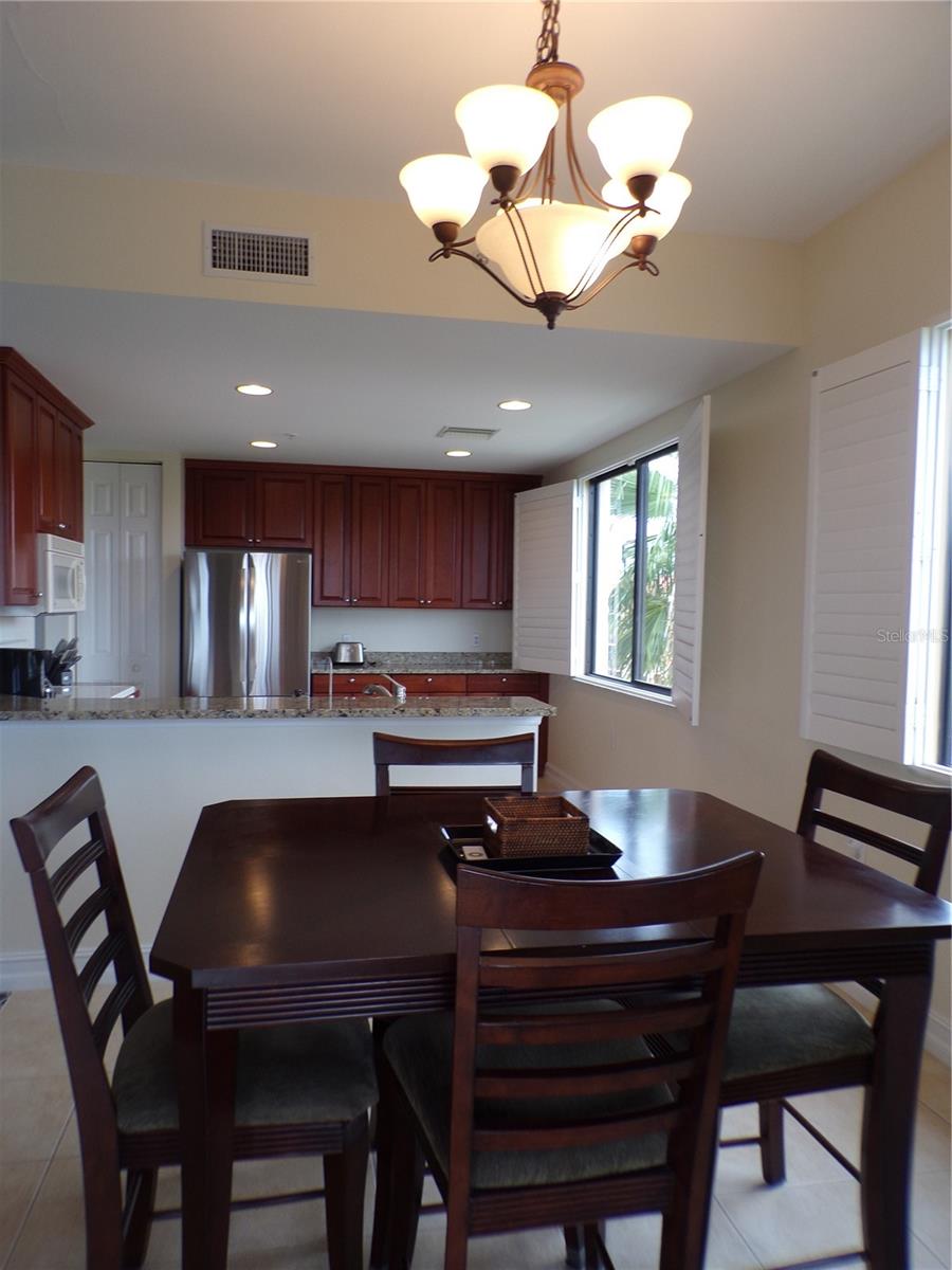 Image 73 of 77 For 88 Vivante Boulevard 402