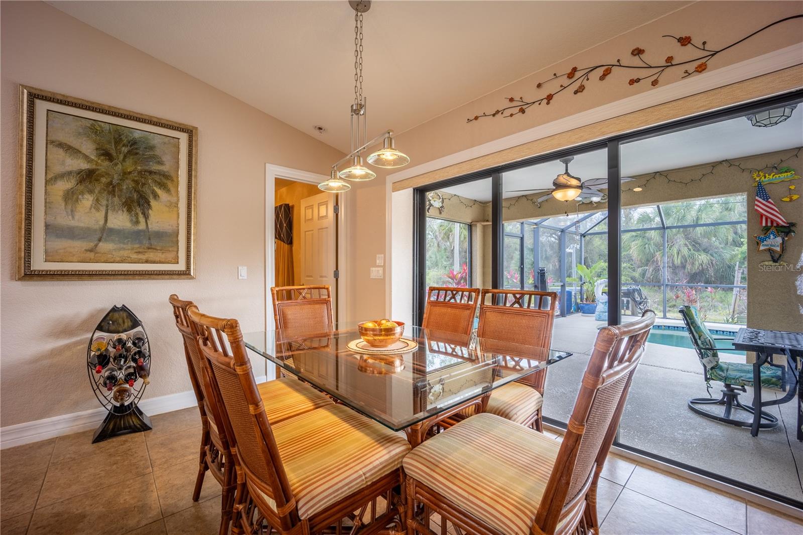 Image 15 of 33 For 17327 Wintergarden Avenue