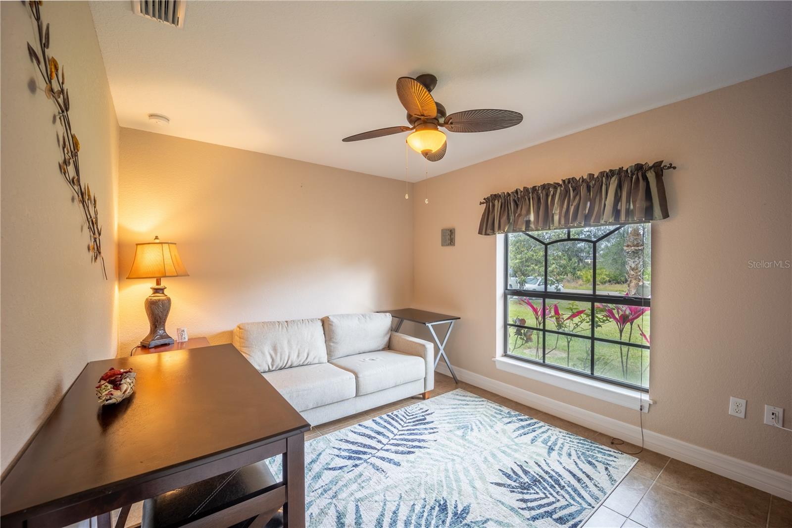 Image 21 of 33 For 17327 Wintergarden Avenue