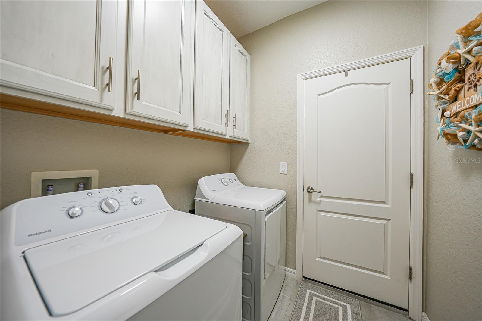 Image 35 of 68 For 14636 Ponce De Leon Trail