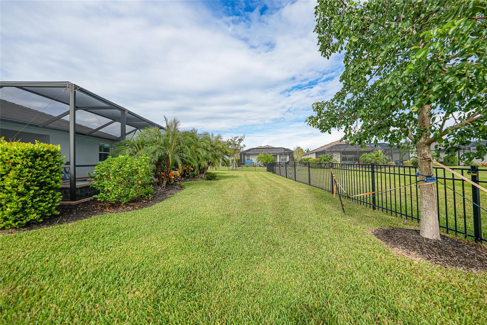 Image 44 of 68 For 14636 Ponce De Leon Trail