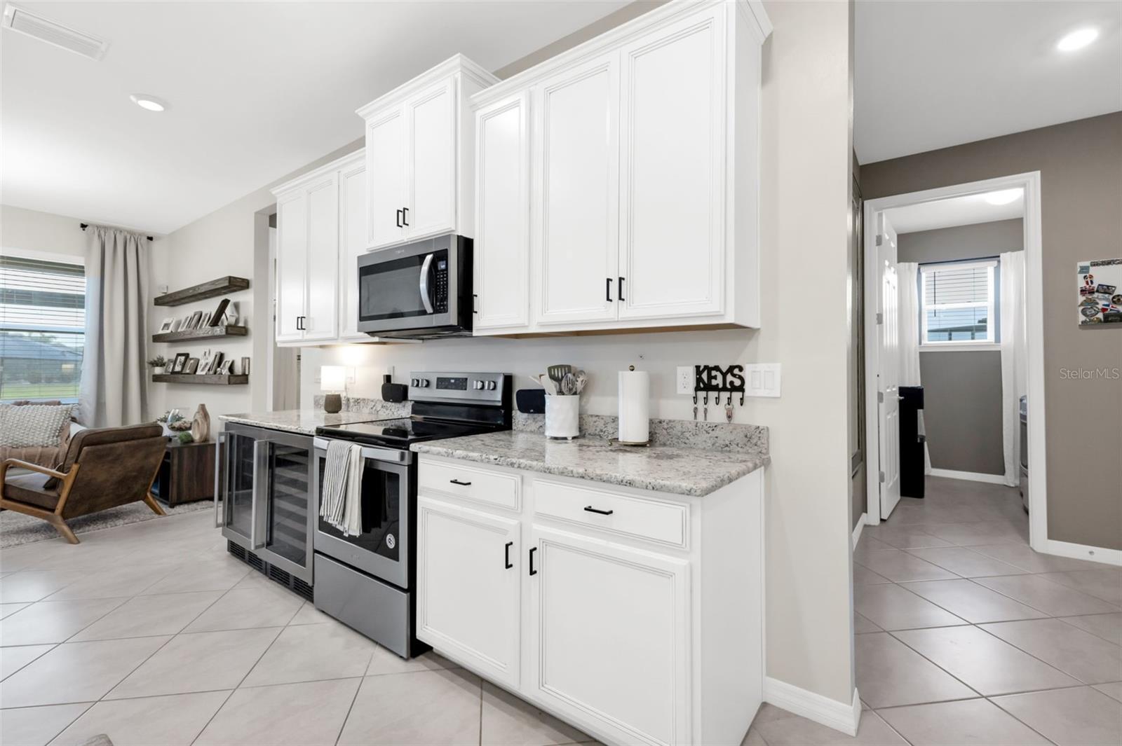 Image 15 of 89 For 25411 Narwhal Lane