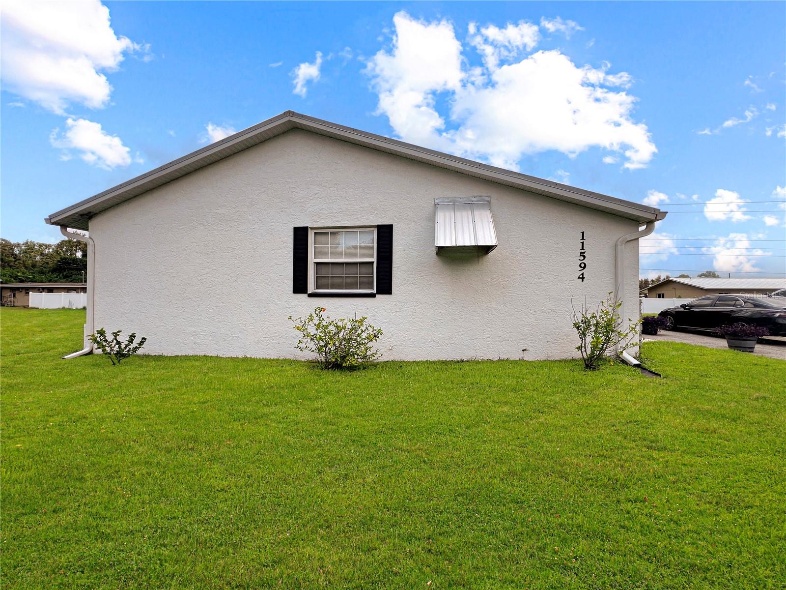 Image 13 of 31 For 11594 1st Avenue 1, 3