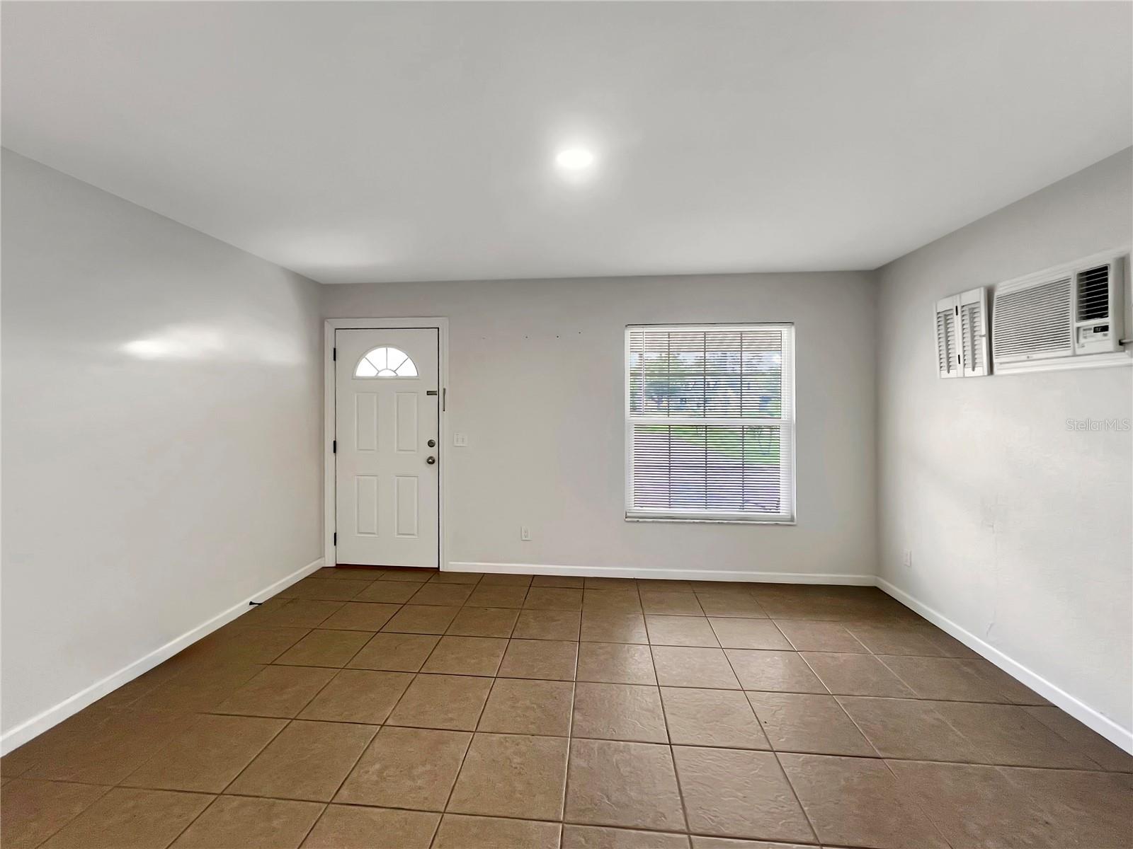 Image 4 of 31 For 11594 1st Avenue 1, 3