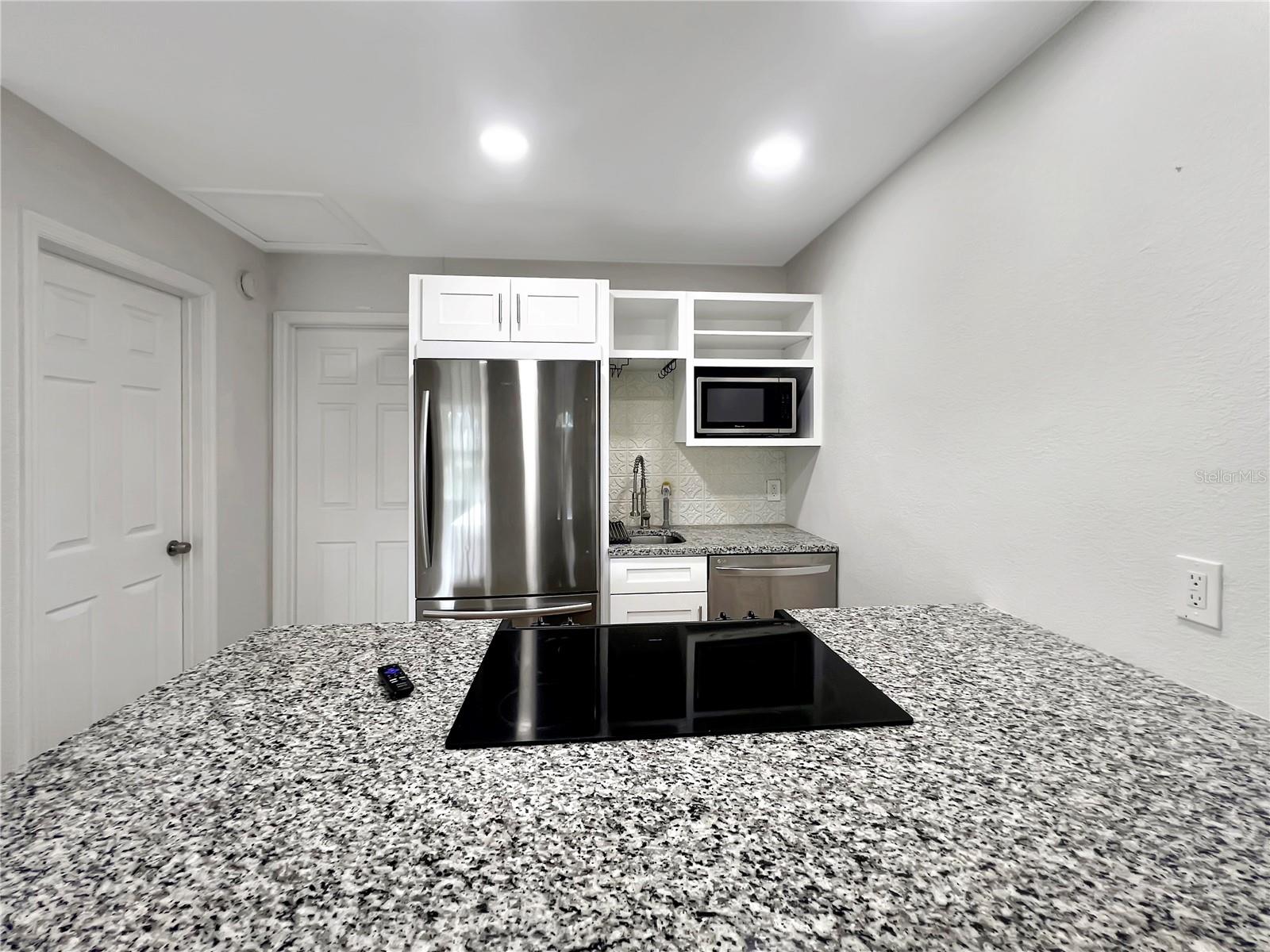 Image 6 of 31 For 11594 1st Avenue 1, 3