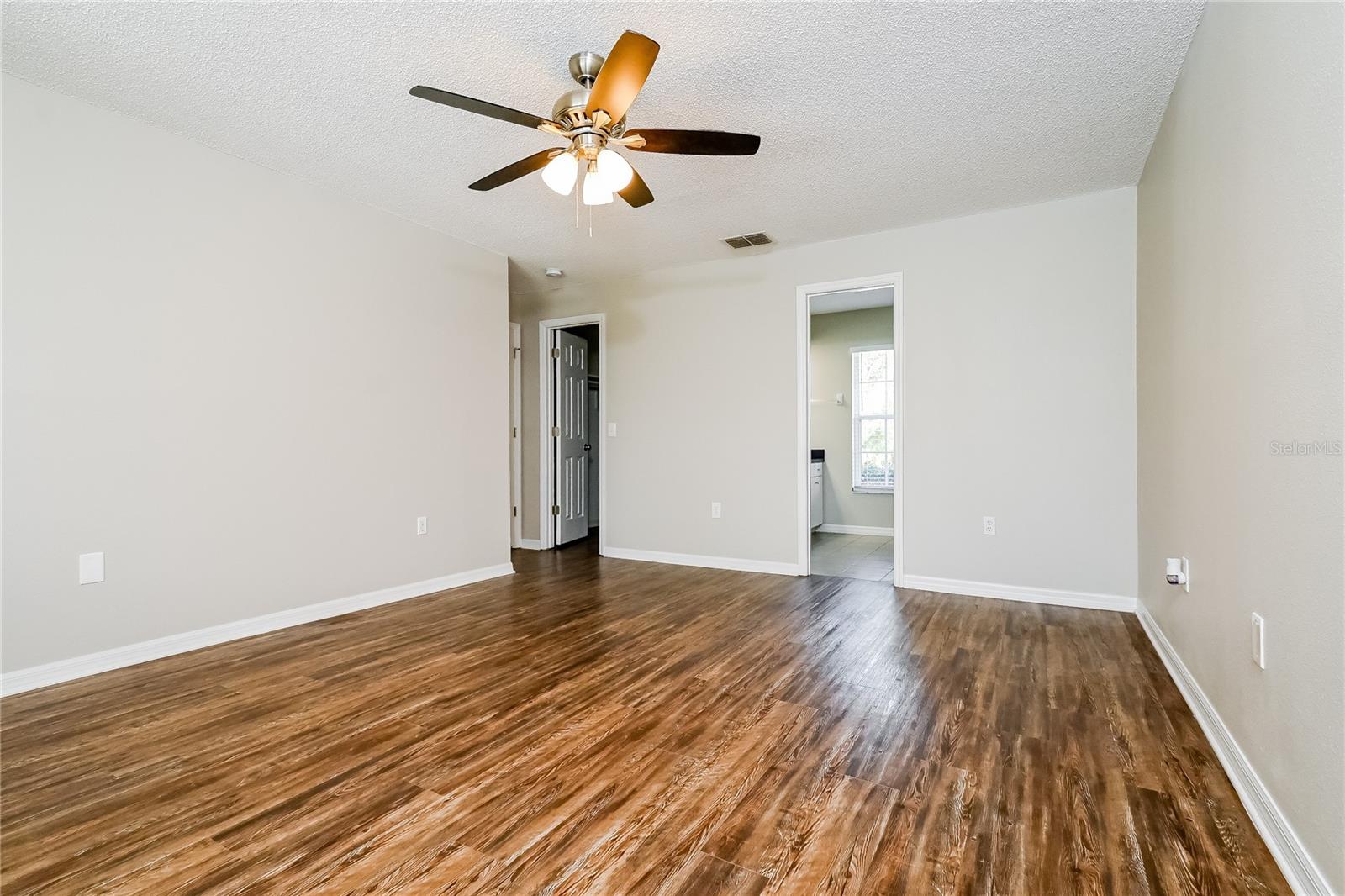 Image 13 of 15 For 2609 Highlands Vue Parkway