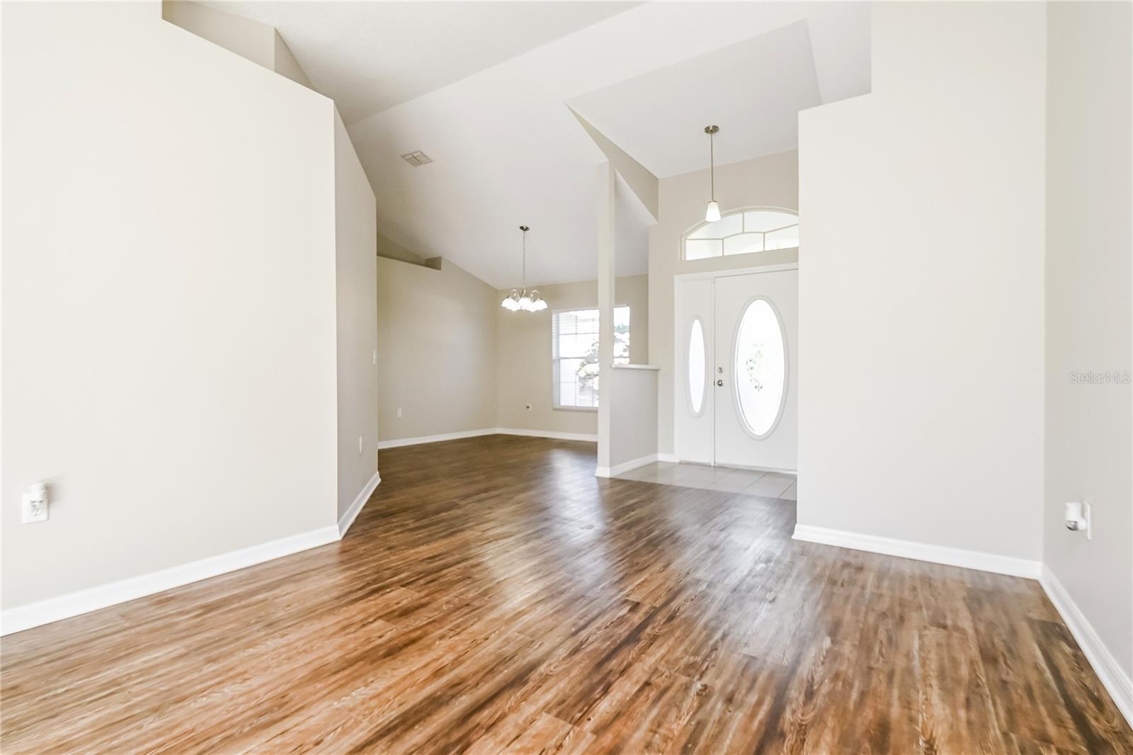 Image 7 of 15 For 2609 Highlands Vue Parkway