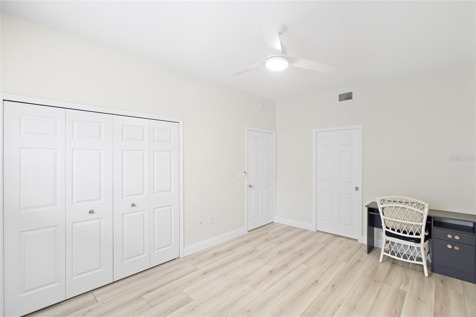 Image 26 of 40 For 3907 San Rocco Drive 111