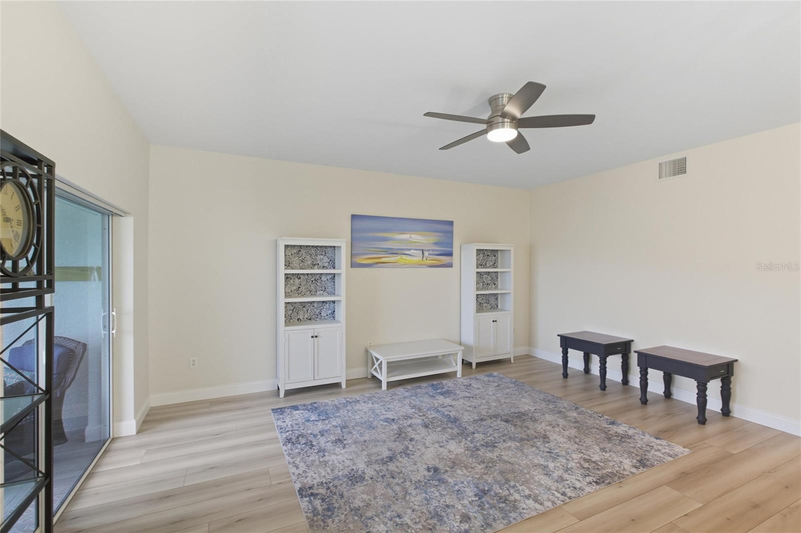 Image 9 of 40 For 3907 San Rocco Drive 111