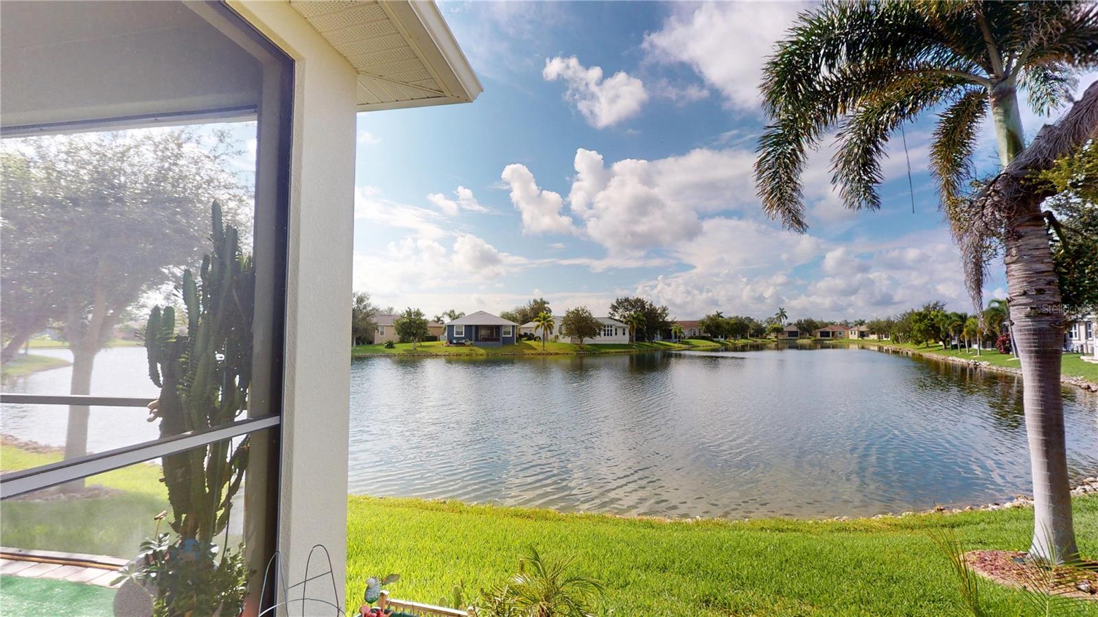 Image 23 of 33 For 24675 Rio Villa Lakes Circle