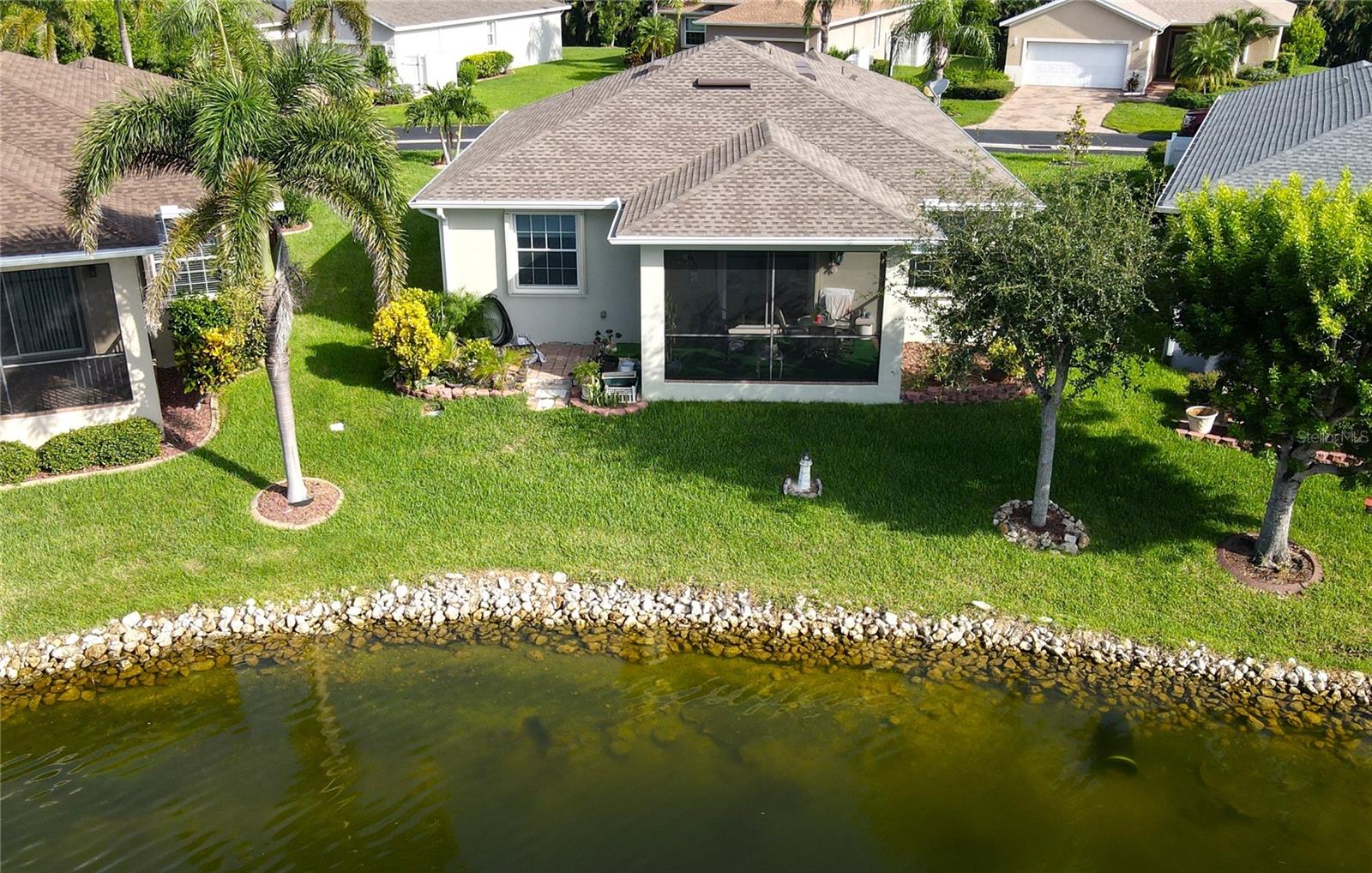 Image 30 of 33 For 24675 Rio Villa Lakes Circle