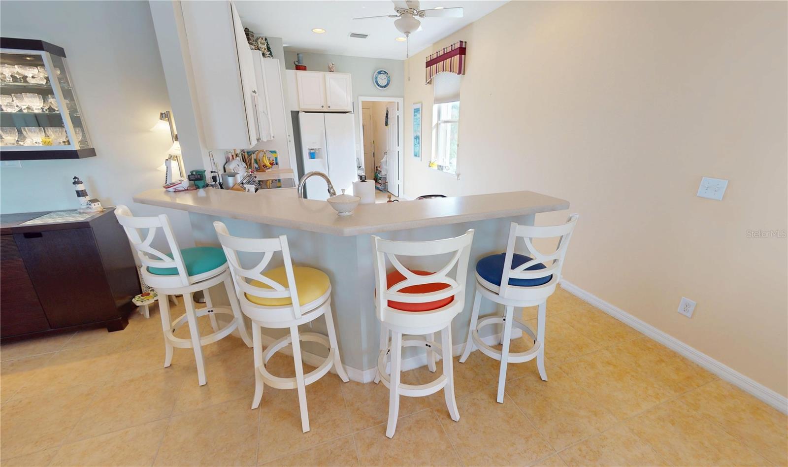 Image 9 of 33 For 24675 Rio Villa Lakes Circle