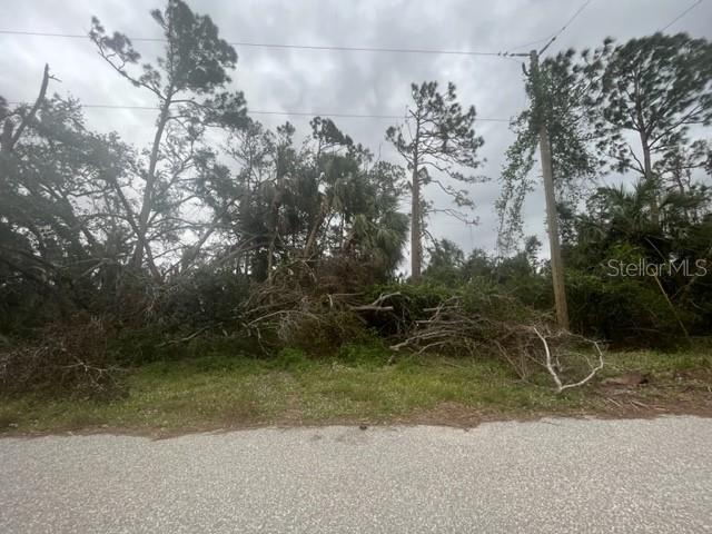 Image 2 of 4 For 2184 Dorion Street