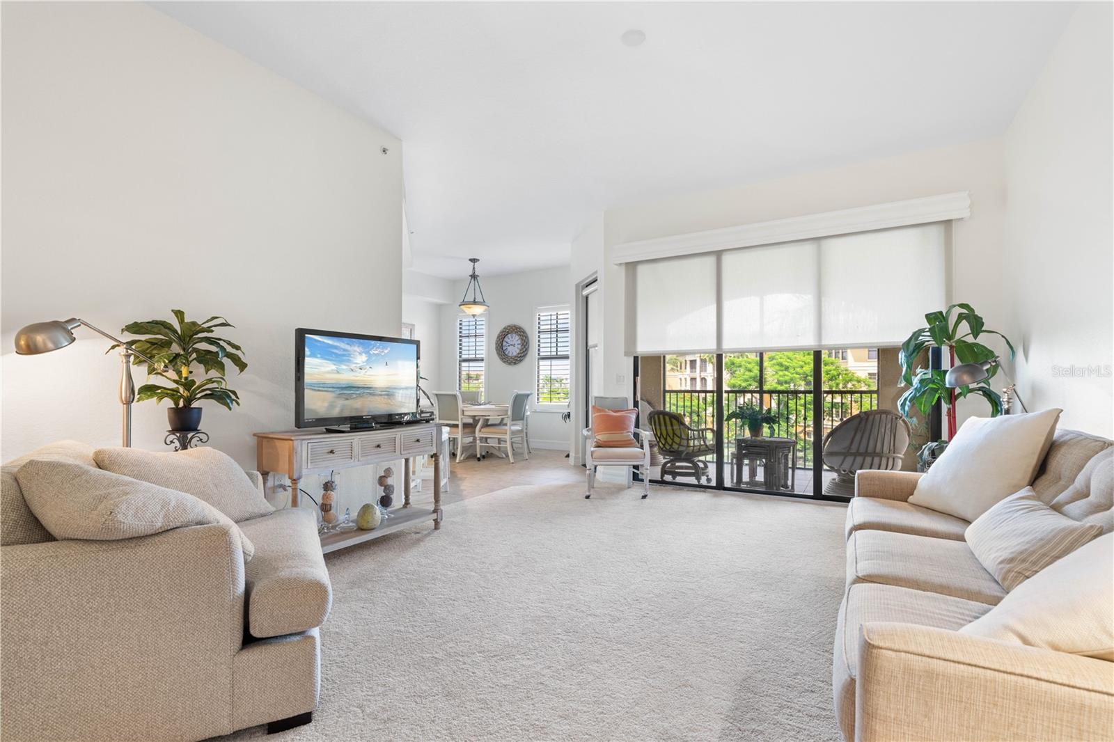 Image 21 of 87 For 99 Vivante Boulevard 99315