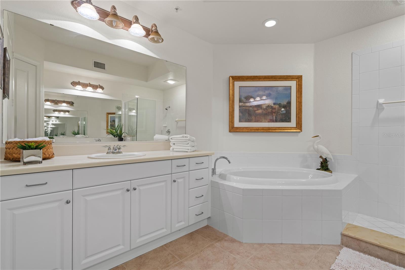 Image 36 of 87 For 99 Vivante Boulevard 99315