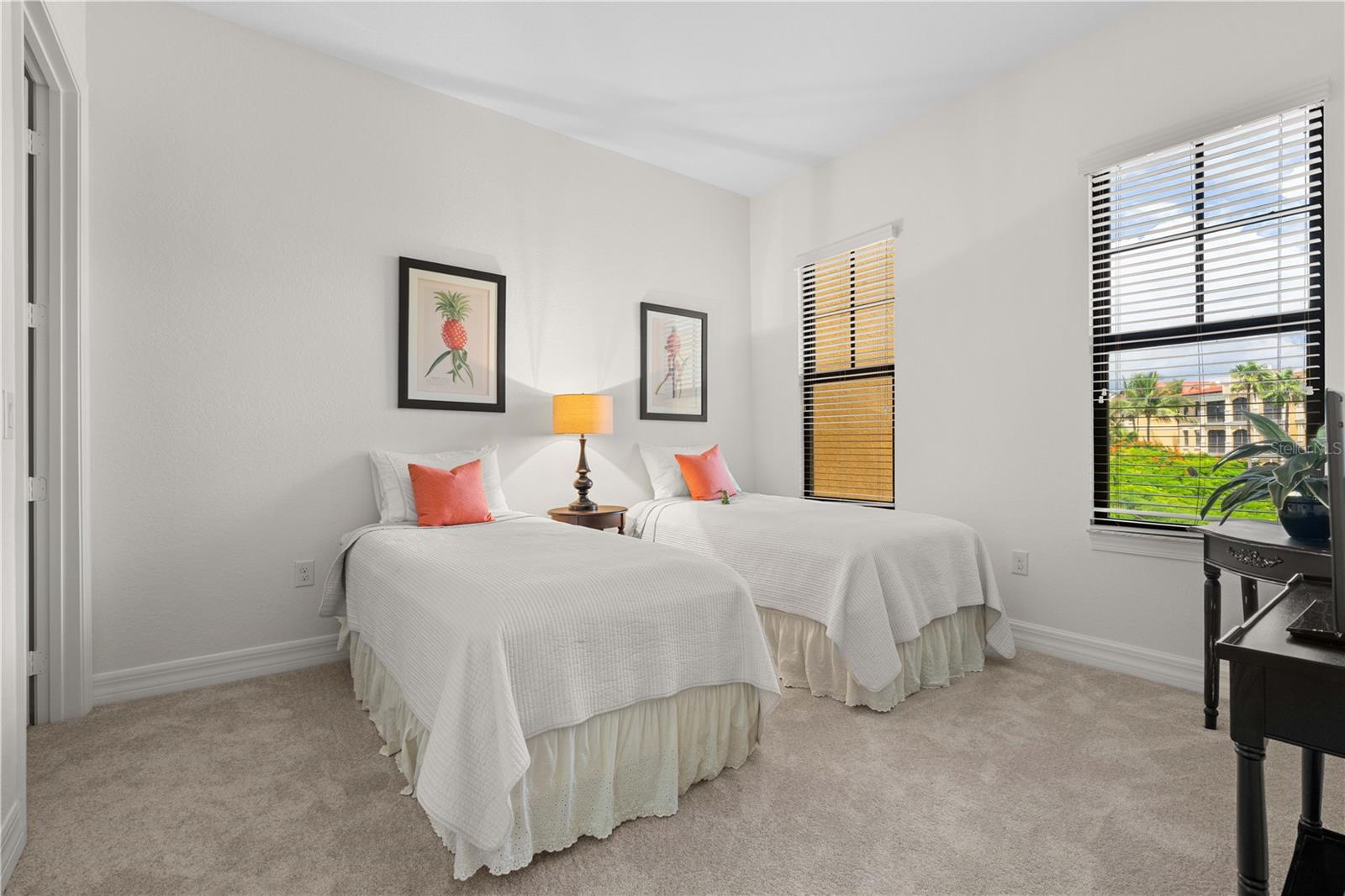Image 40 of 87 For 99 Vivante Boulevard 99315