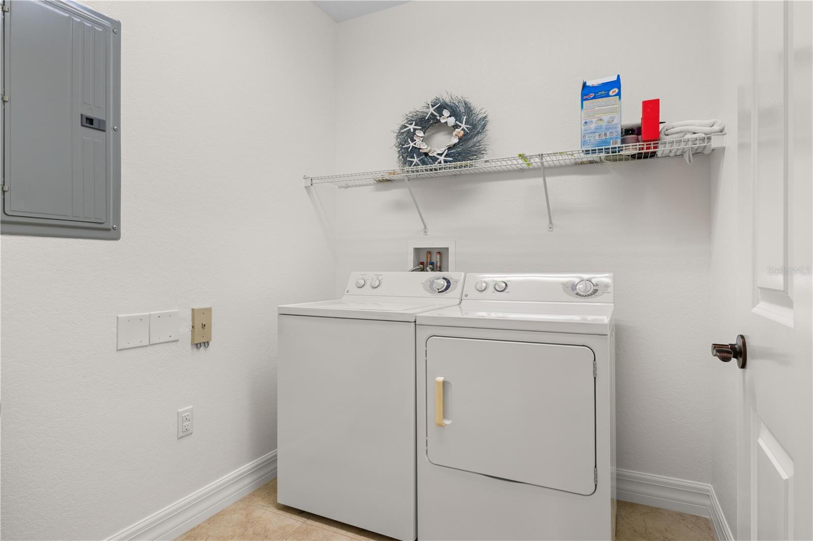 Image 46 of 87 For 99 Vivante Boulevard 99315