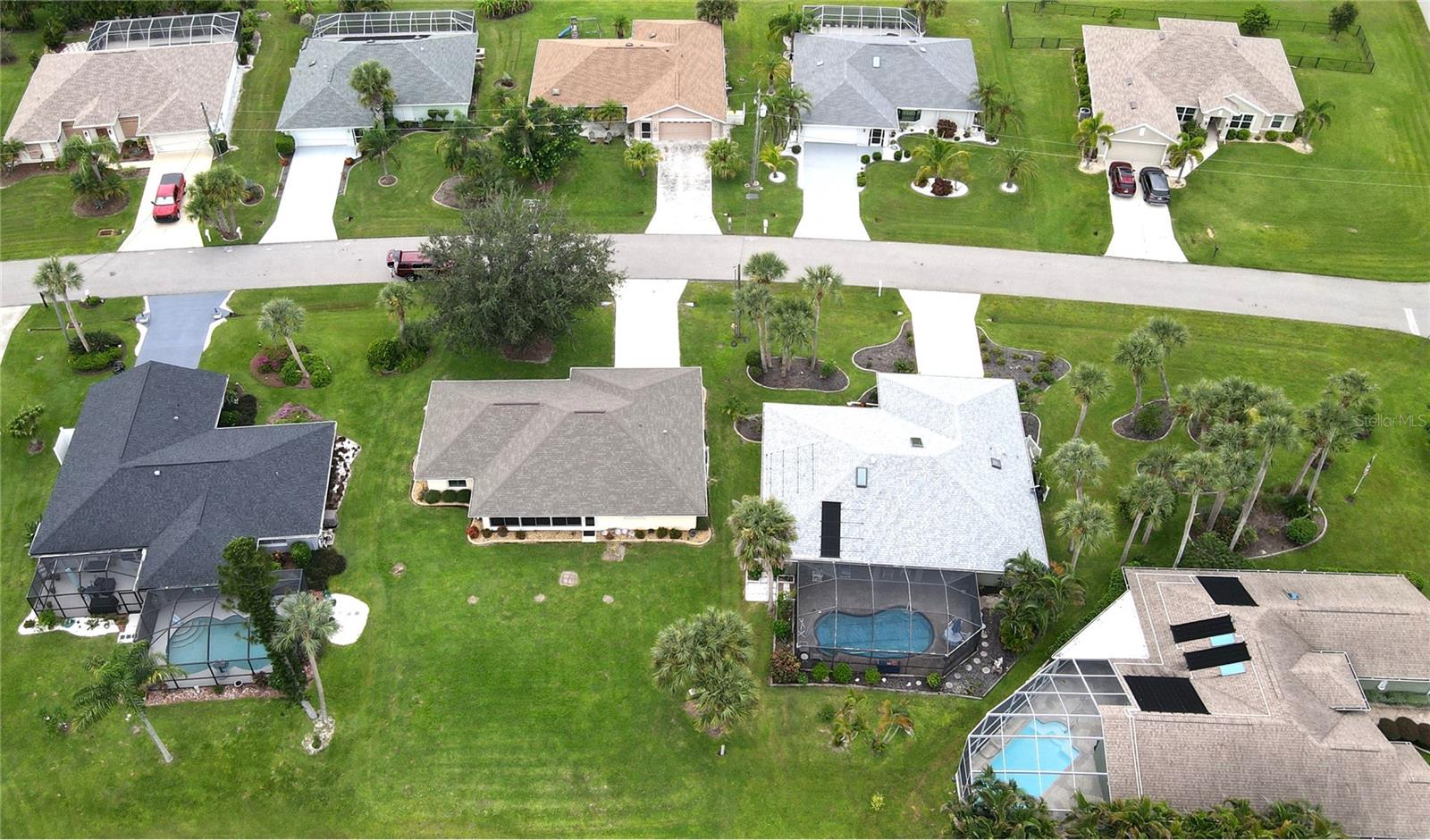 Image 24 of 24 For 330 Maraca Street