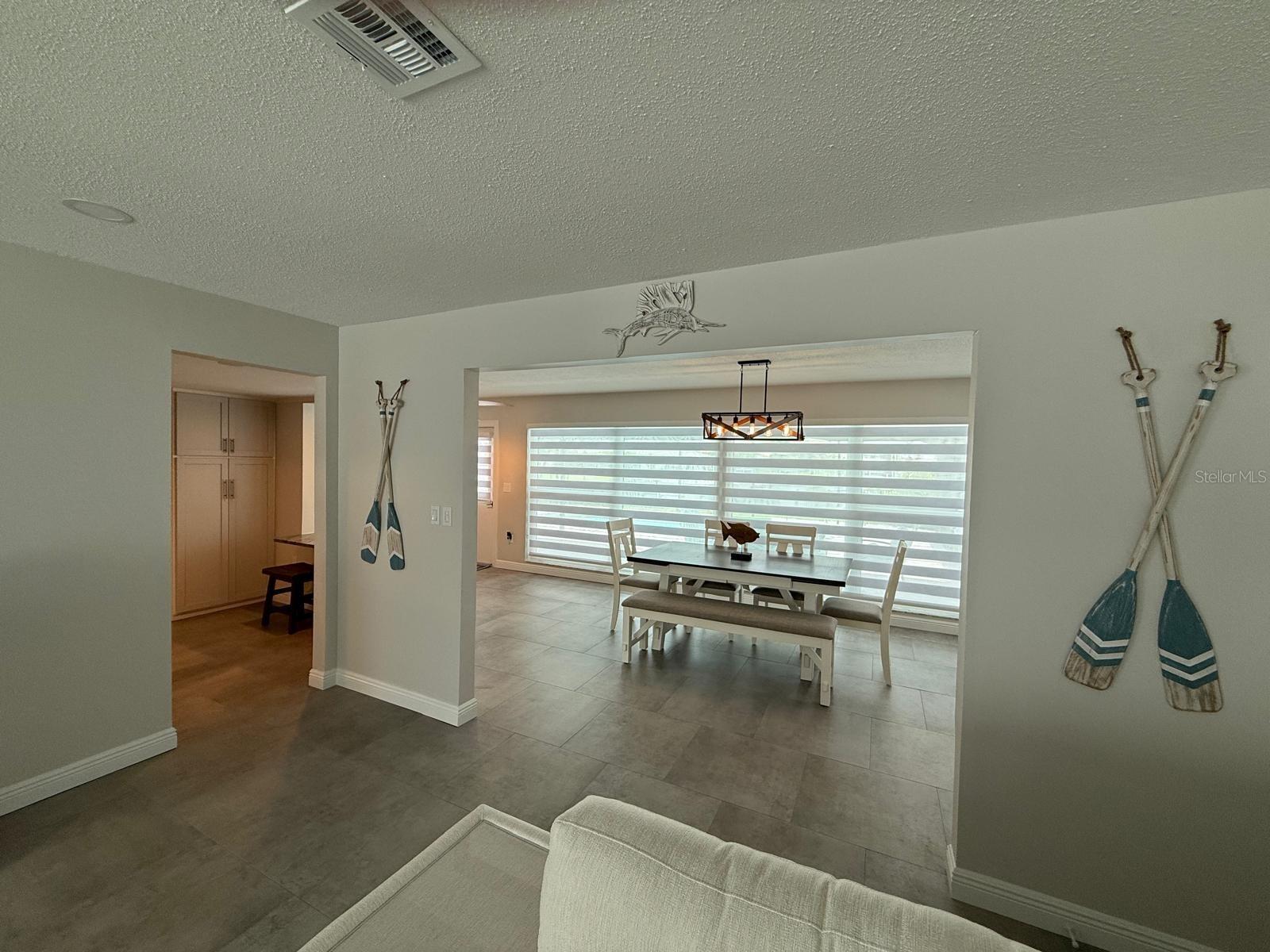 Image 24 of 70 For 1425 Appian Drive