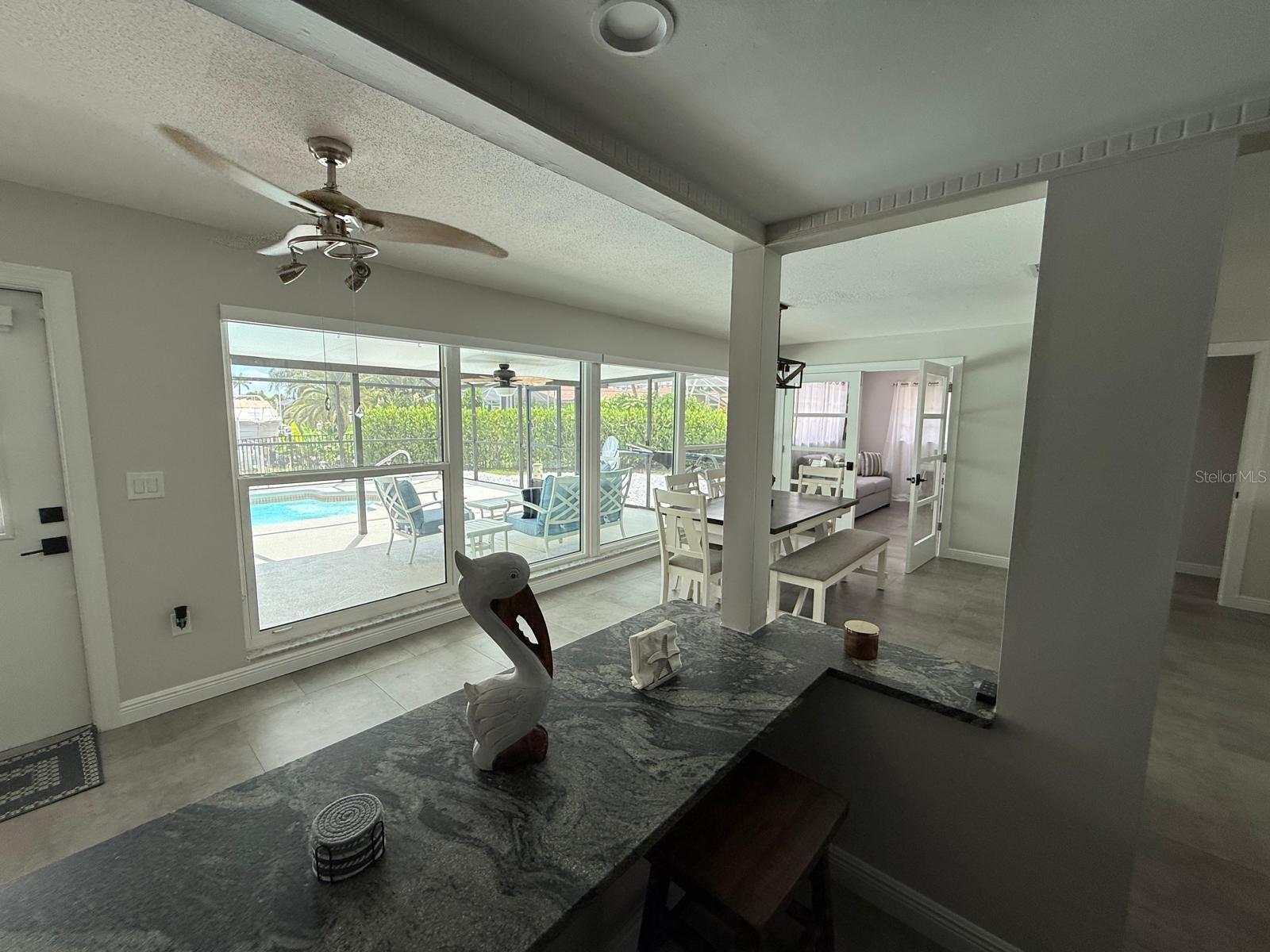 Image 4 of 70 For 1425 Appian Drive