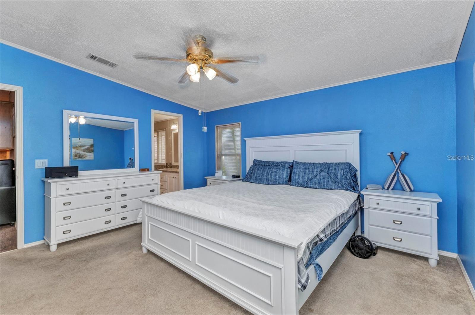 Image 14 of 35 For 6144 Redwing Avenue