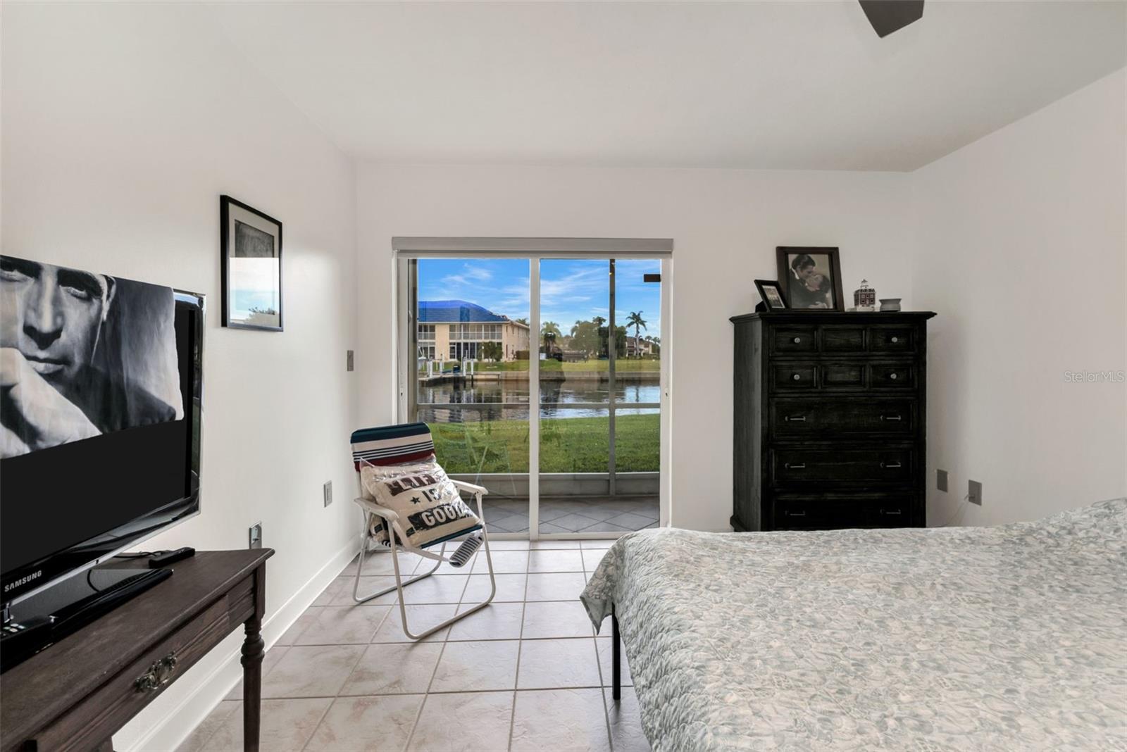 Image 5 of 37 For 311 Garvin Street 205a