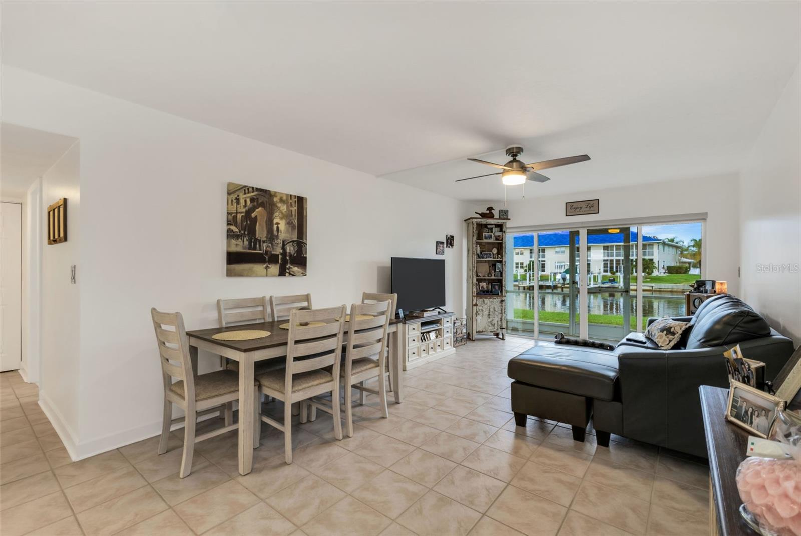 Image 9 of 37 For 311 Garvin Street 205a