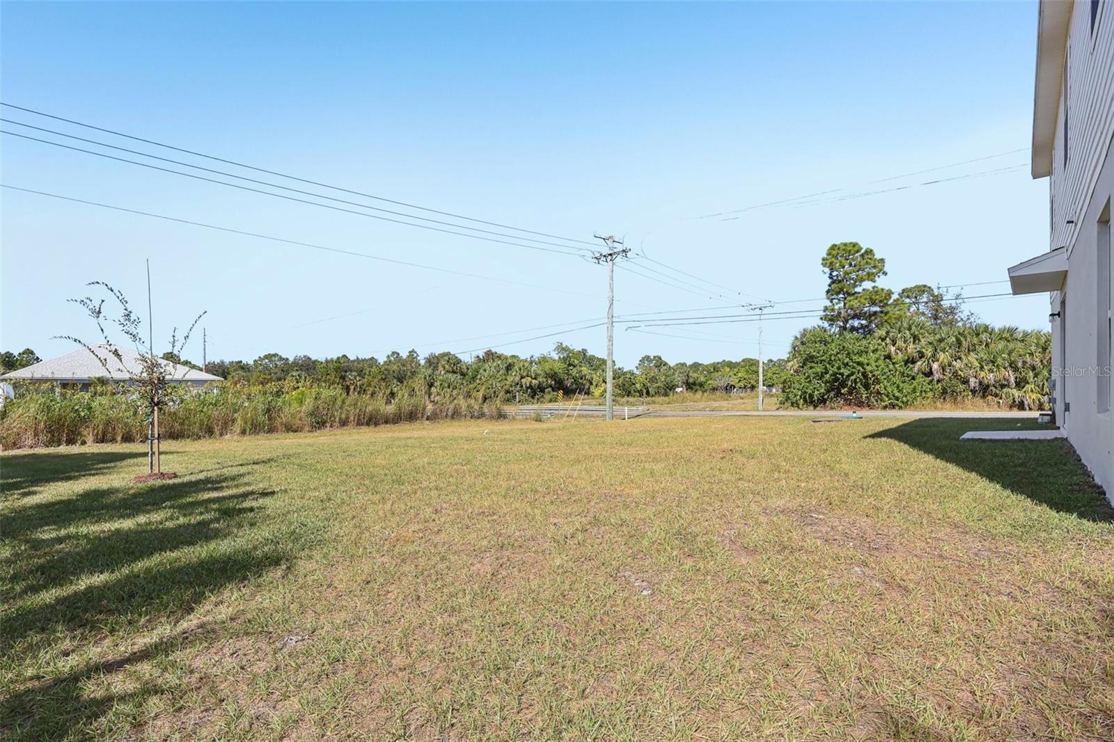 Image 8 of 15 For 2910 Dagget Avenue Se