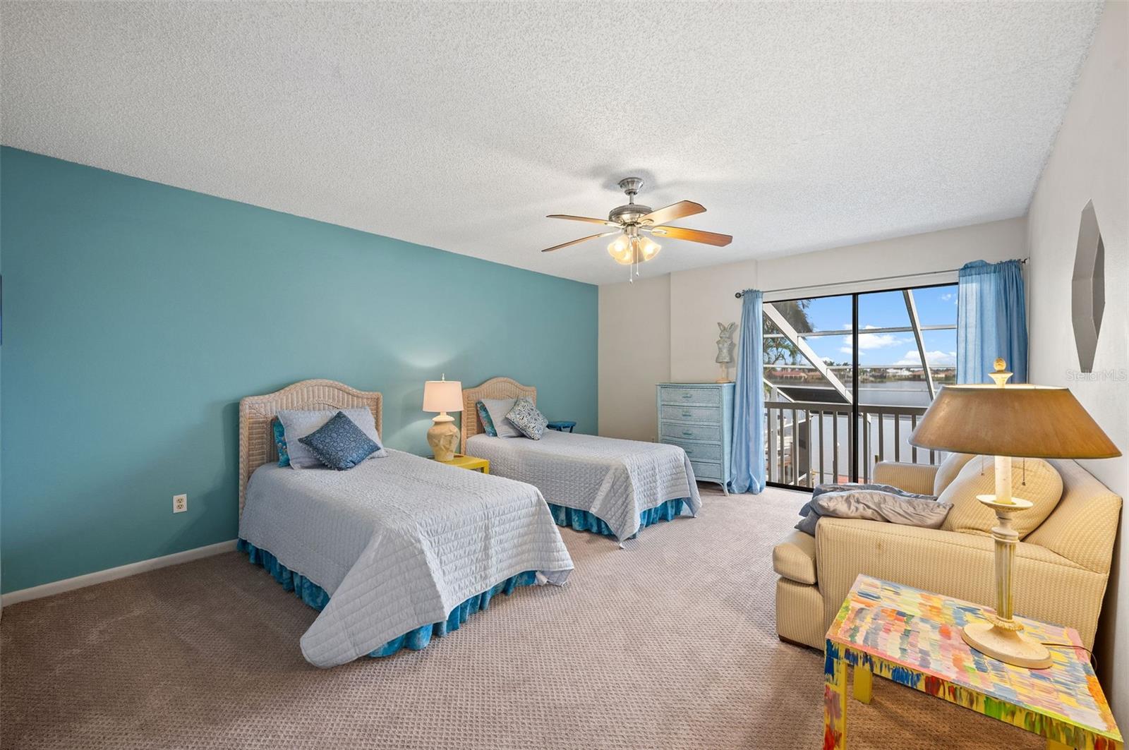 Image 25 of 45 For 725 El Dorado Parkway W