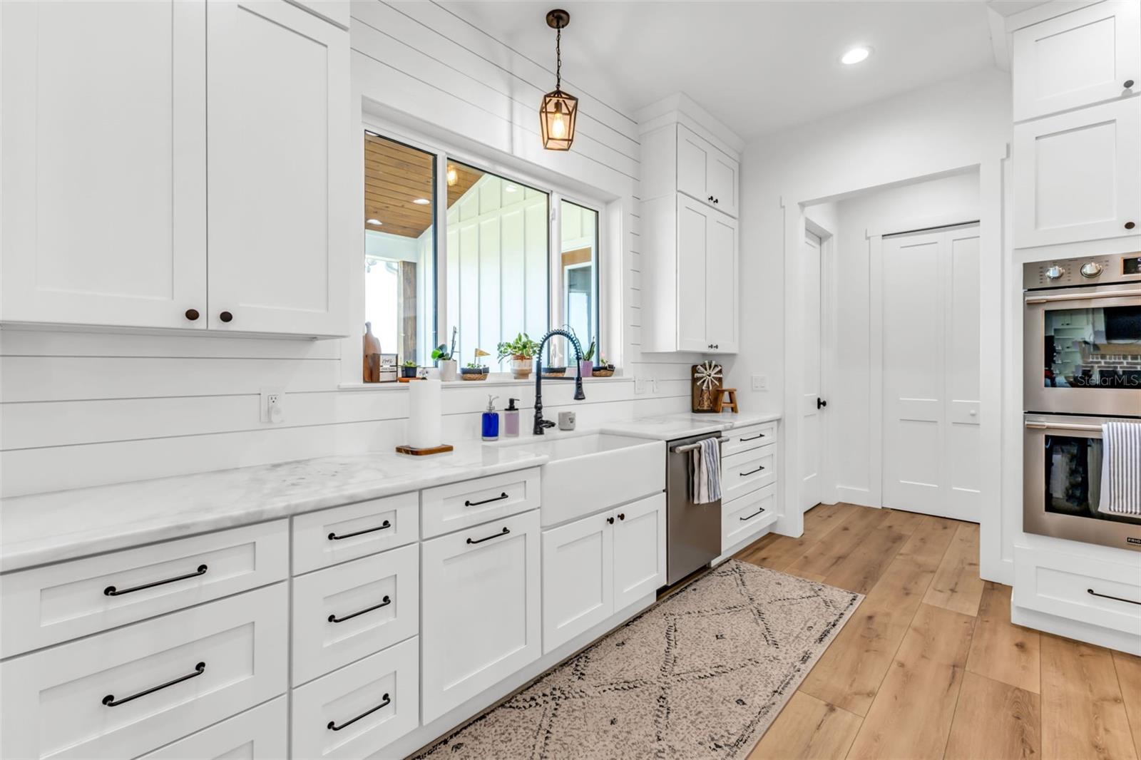 Image 17 of 98 For 10542 Mehl Avenue