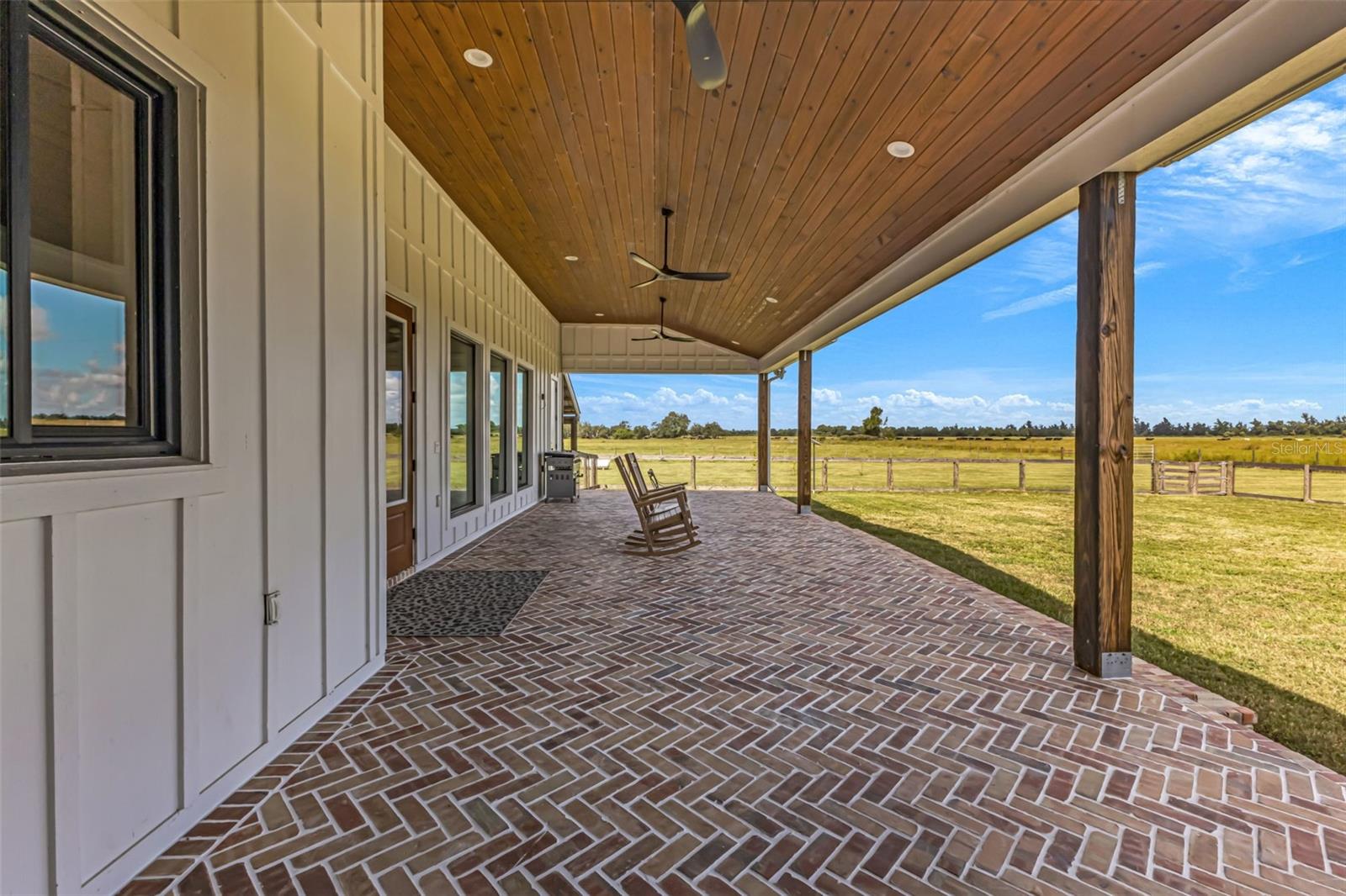 Image 73 of 98 For 10542 Mehl Avenue