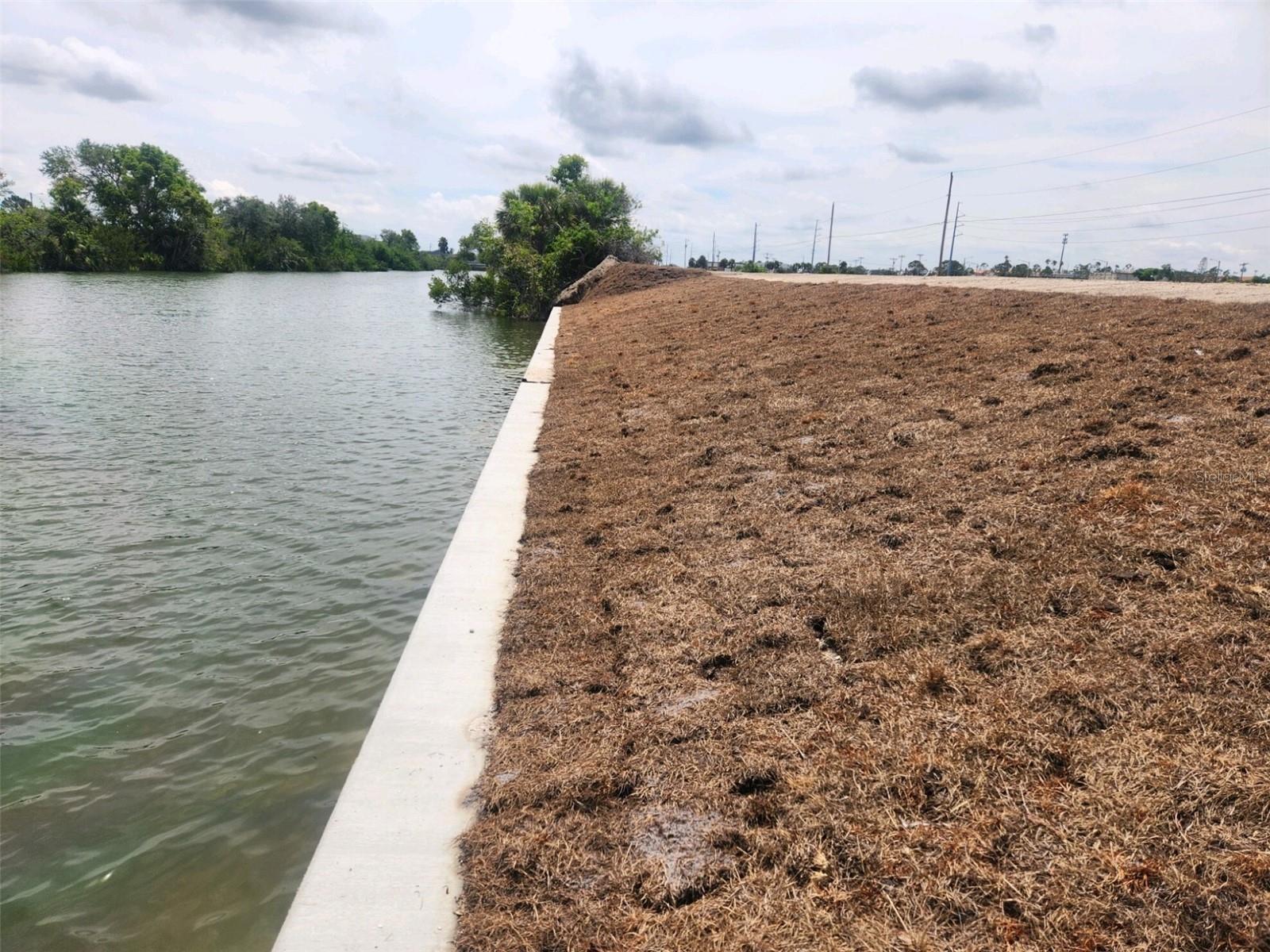 Image 4 of 8 For 1721 8th Terrace