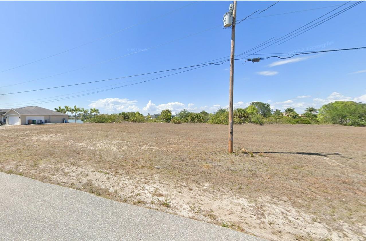 Image 7 of 8 For 1721 8th Terrace