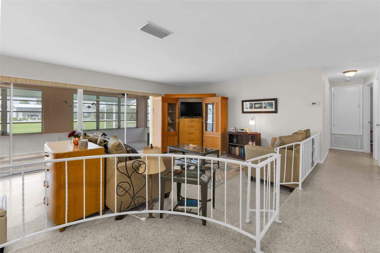 Image 18 of 61 For 123 Revere Street Nw