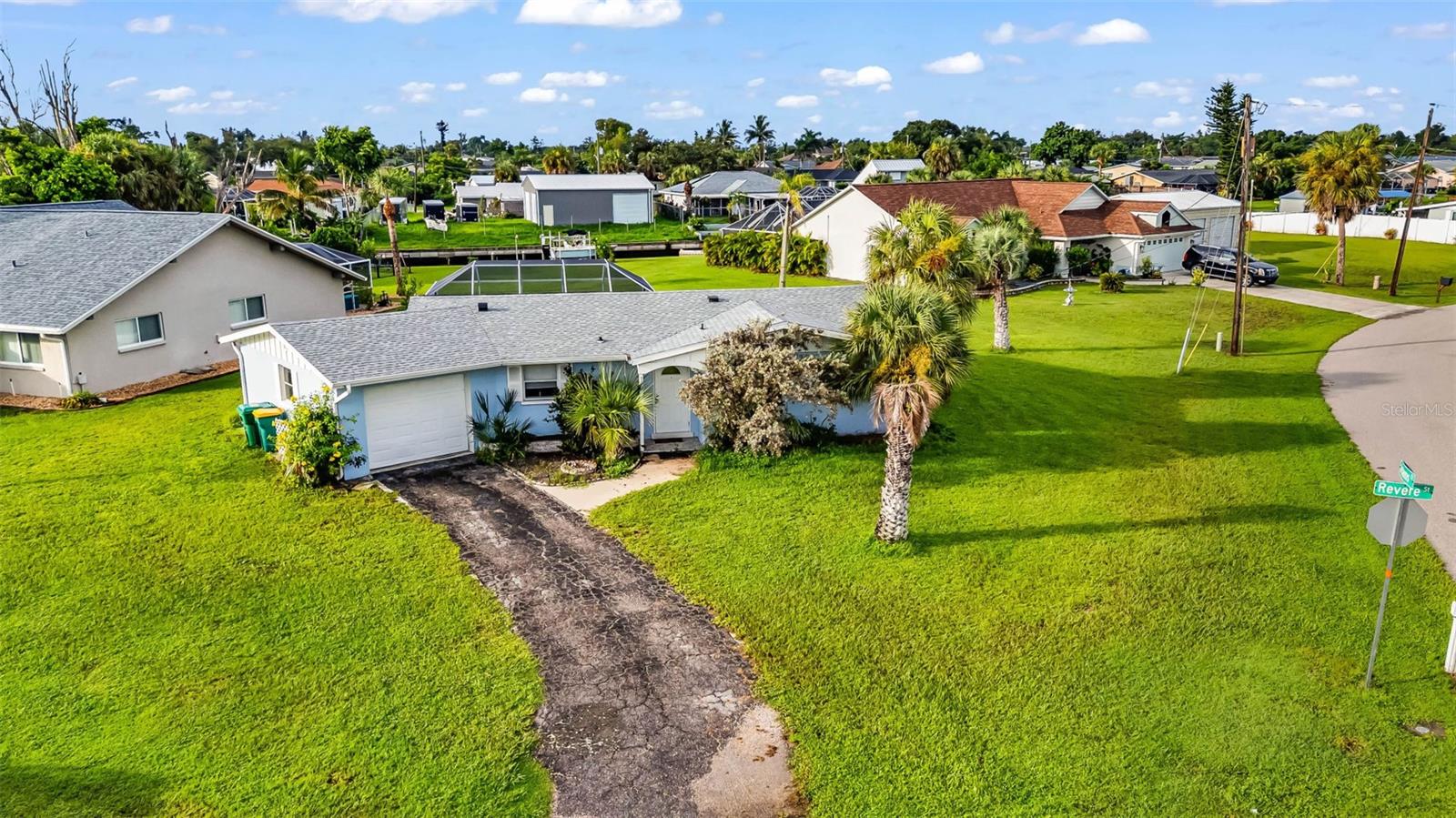 Image 2 of 61 For 123 Revere Street Nw