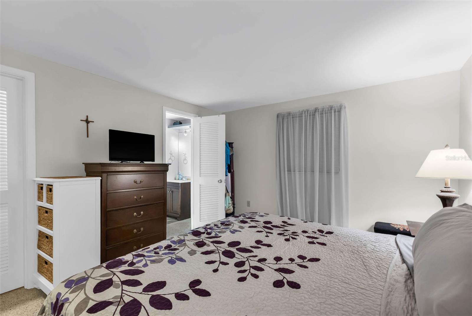 Image 33 of 61 For 123 Revere Street Nw