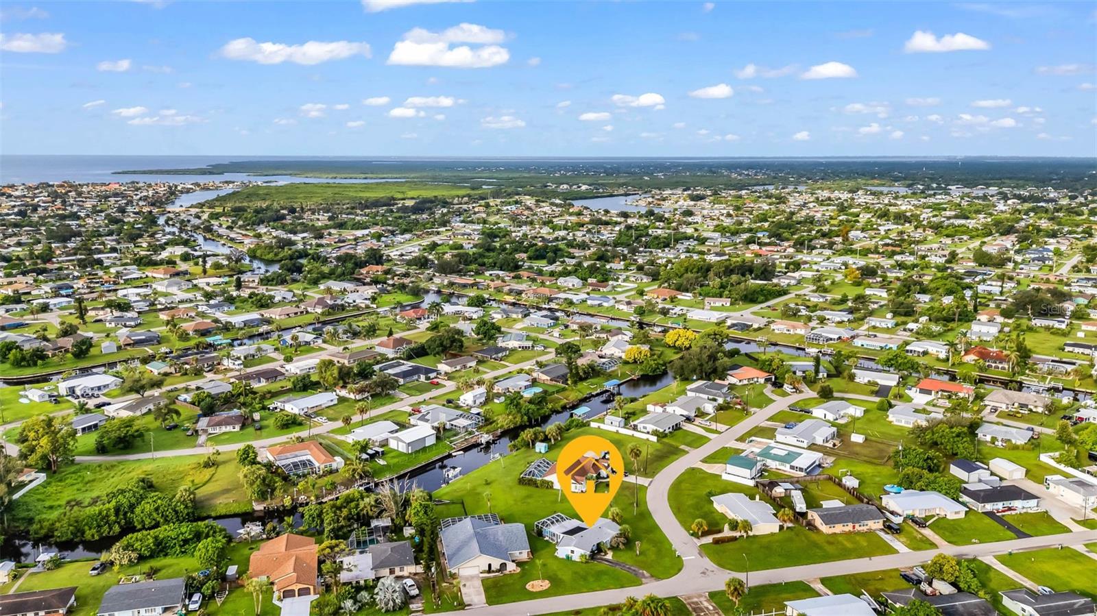 Image 39 of 61 For 123 Revere Street Nw